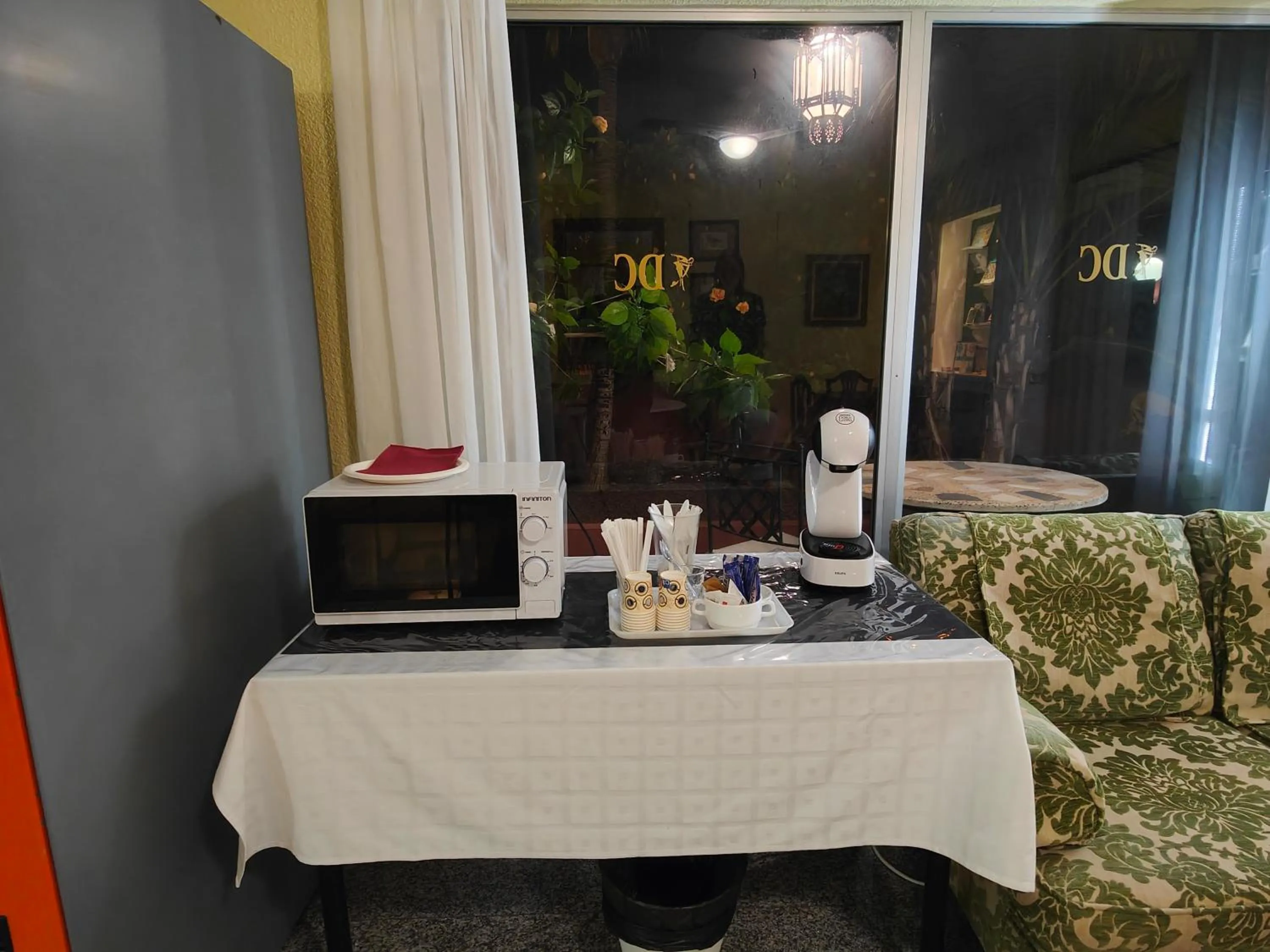 Coffee/tea facilities in Hotel Don Cándido
