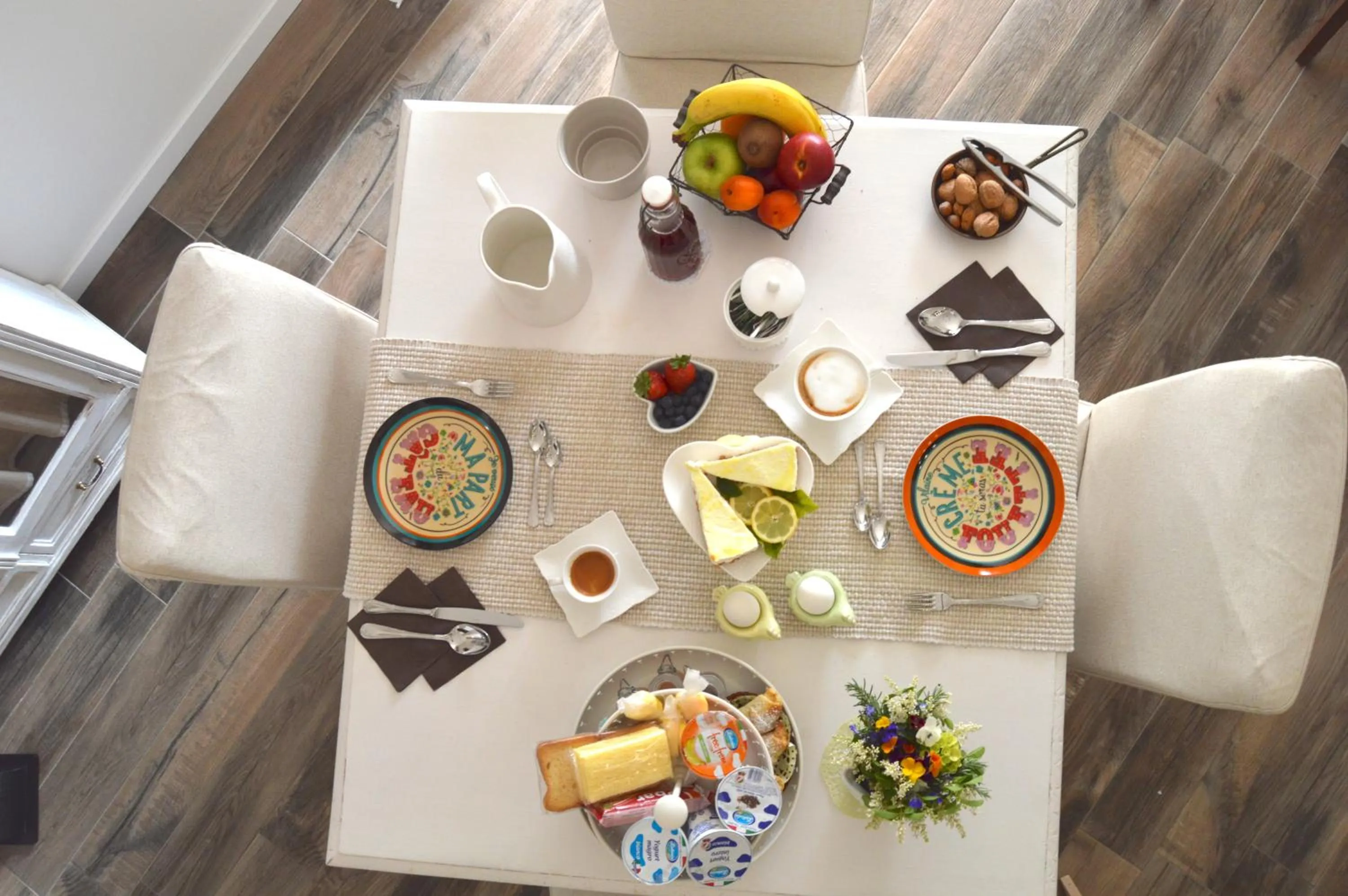 Communal lounge/ TV room in Un sogno B&B