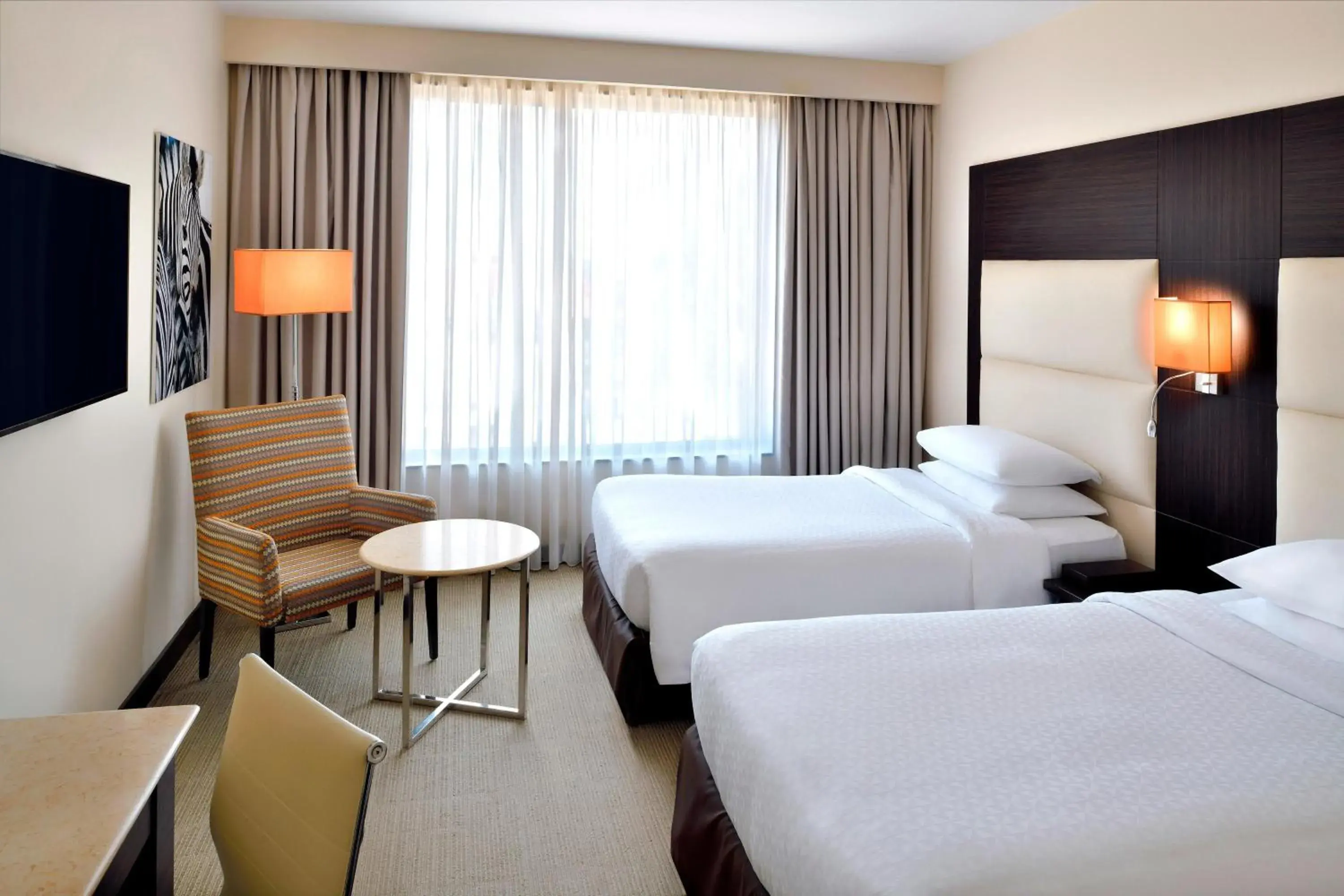 Traditional Twin, Guest room, 2 Twin/Single Bed(s) Murphy in Four Points By Sheraton Nairobi Hurlingham Traditional Twin, Guest room, 2 Twin/Single Bed(s) Murphy in Four Points By Sheraton Nairobi Hurlingham