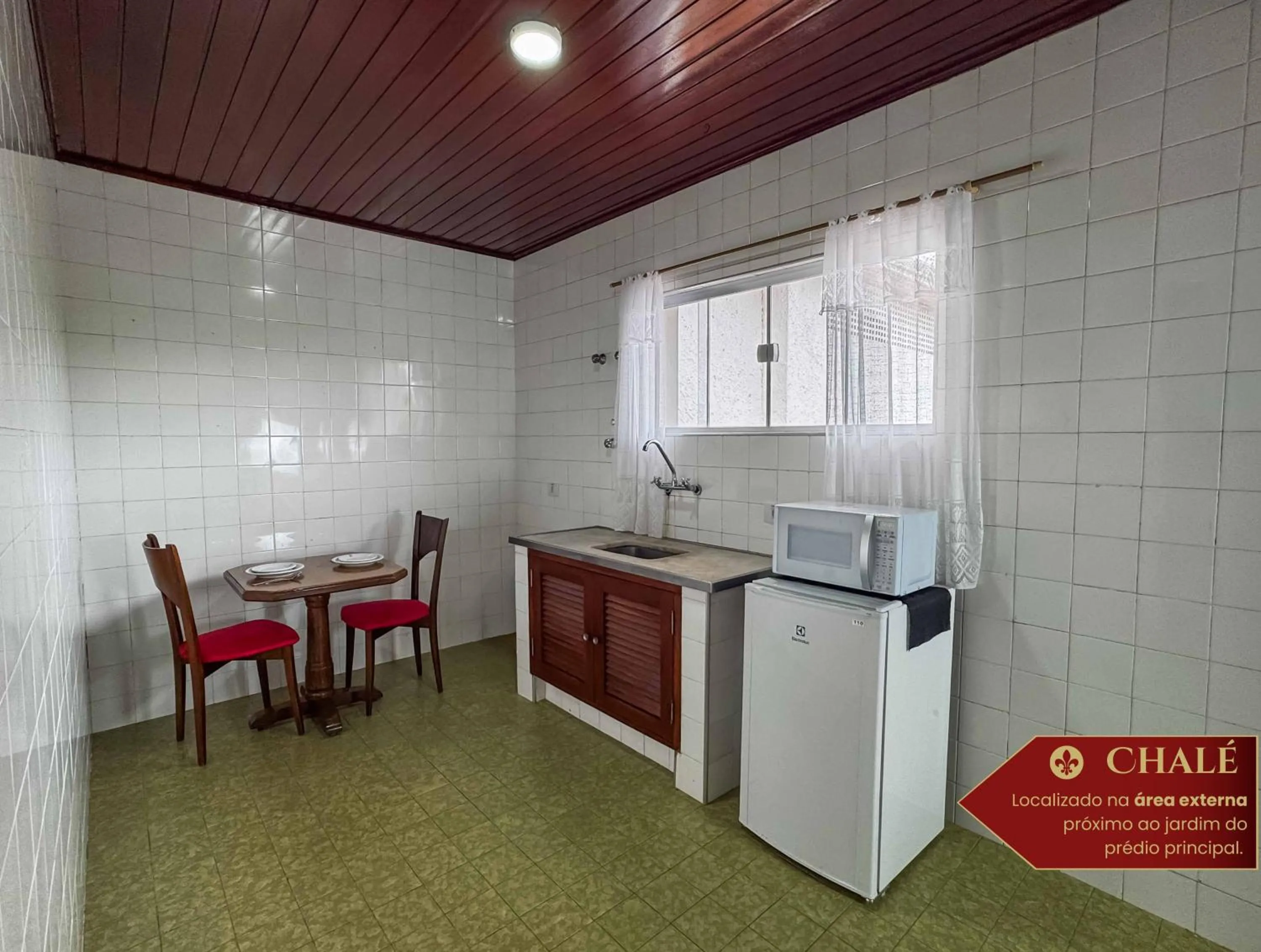 Kitchen or kitchenette in Hotel Castelo Nacional Inn Campos do Jordão