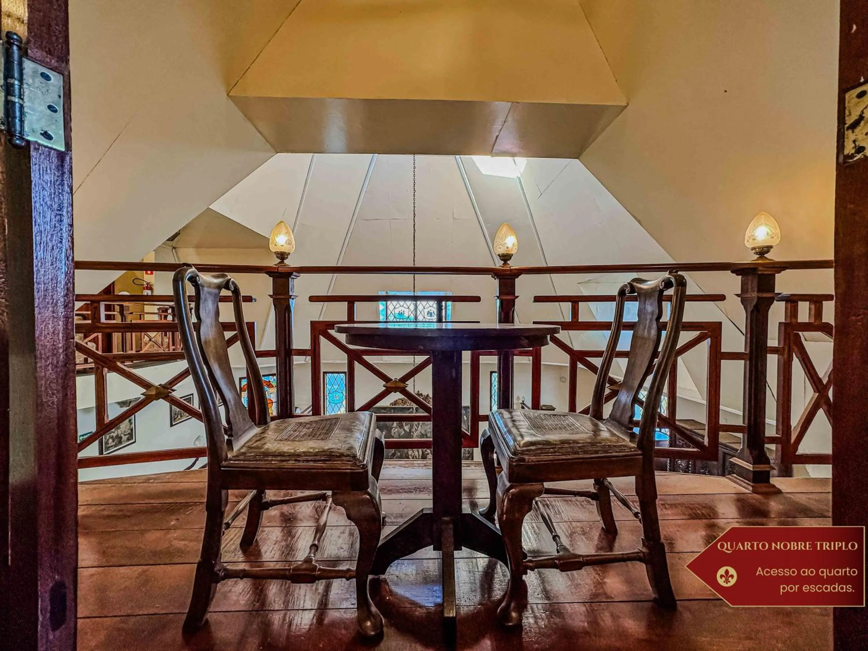 Seating area in Hotel Castelo Nacional Inn Campos do Jordão