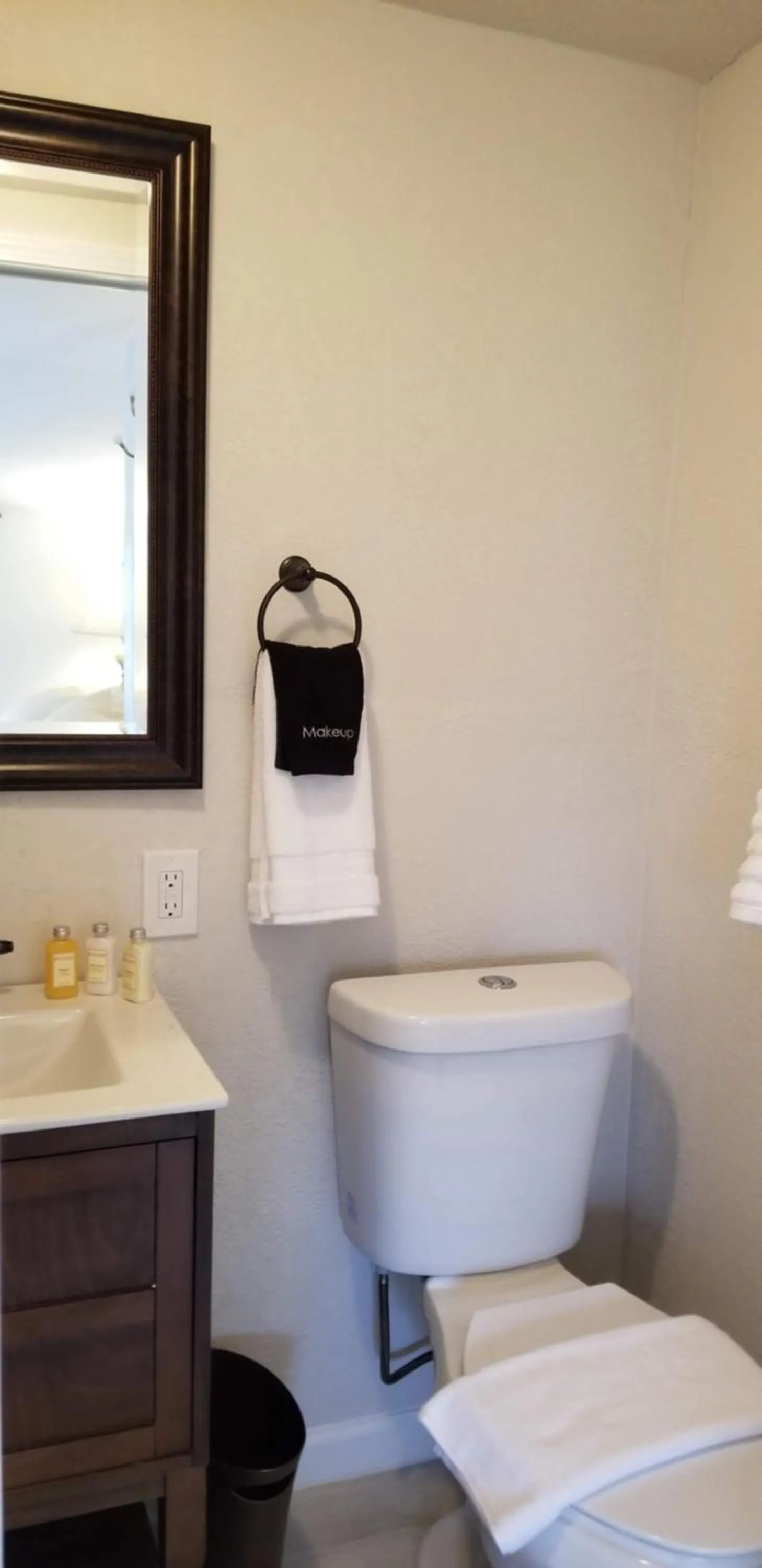 Bathroom in Lily Creek Lodge