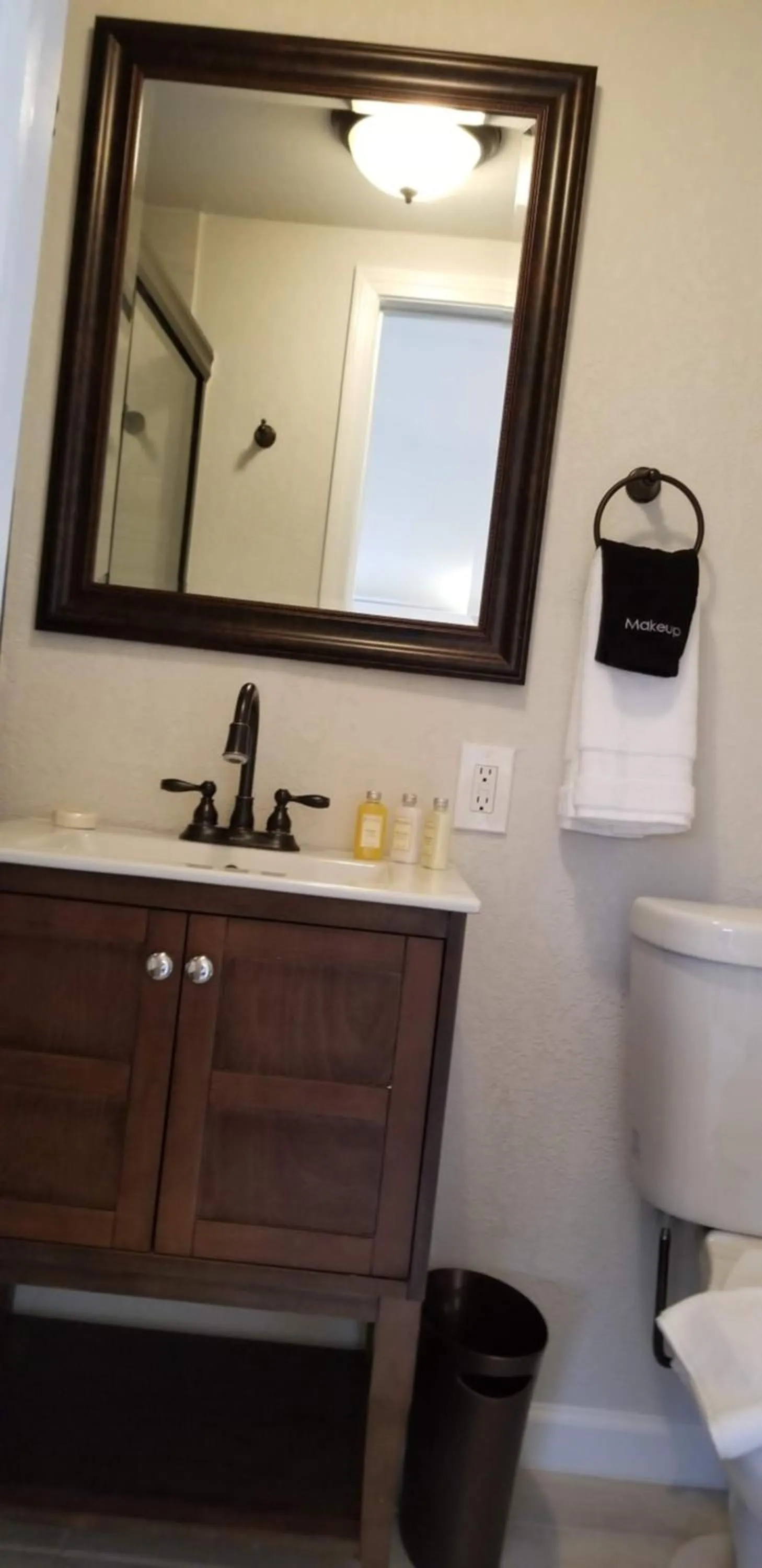 Bathroom in Lily Creek Lodge