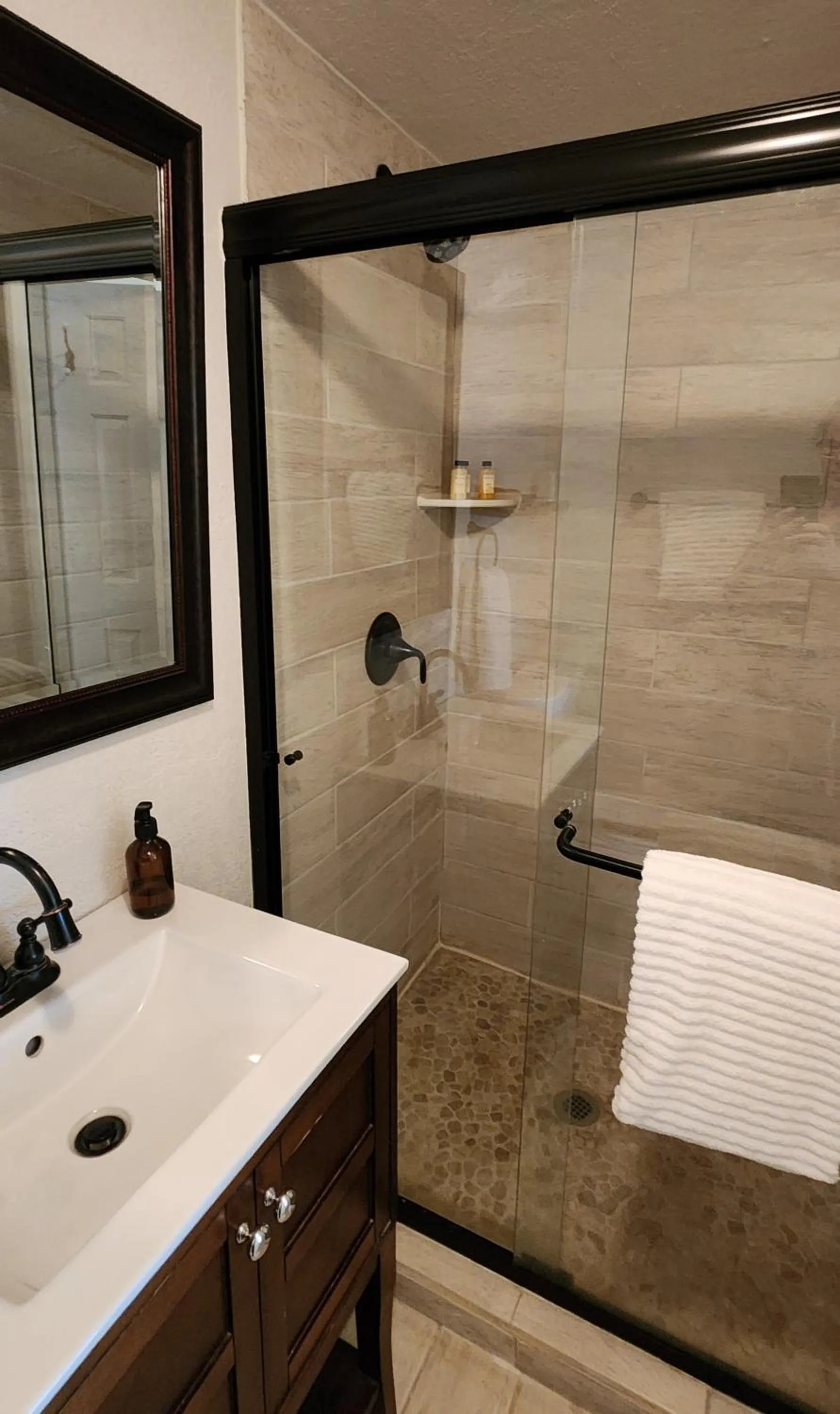 Shower in Lily Creek Lodge