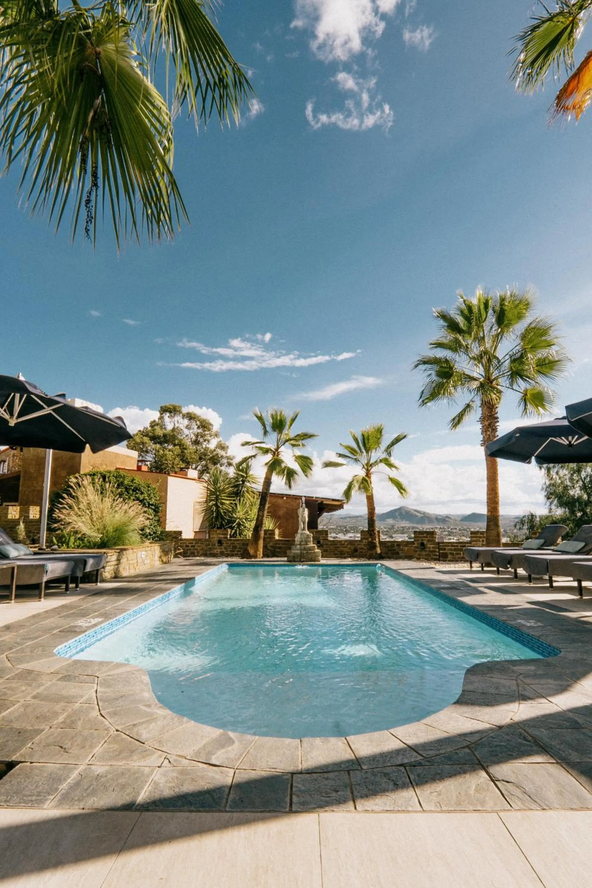 Pool view in Heinitzburg Boutique Hotel