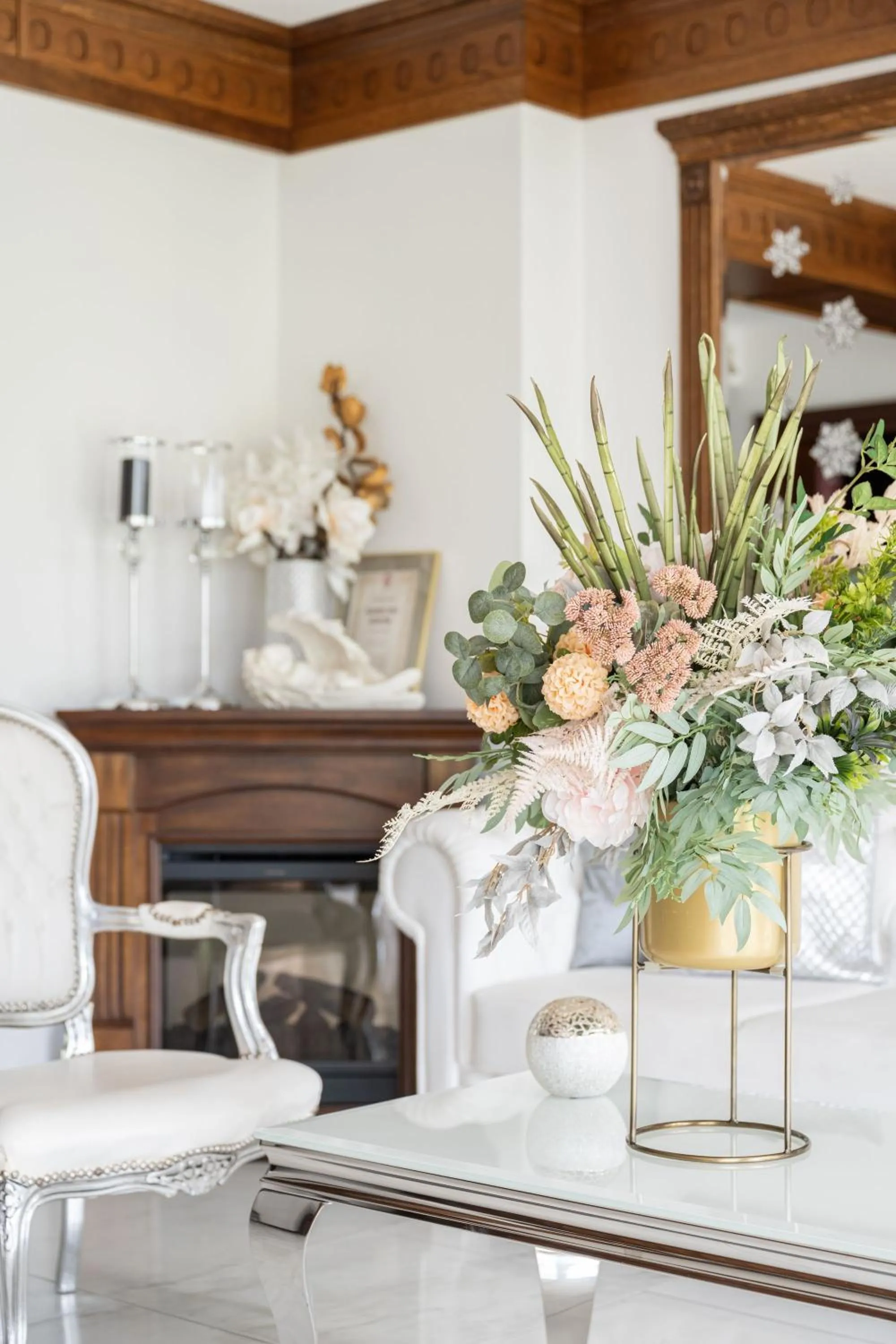 Lobby or reception in Sądelski Dwór Medical & SPA