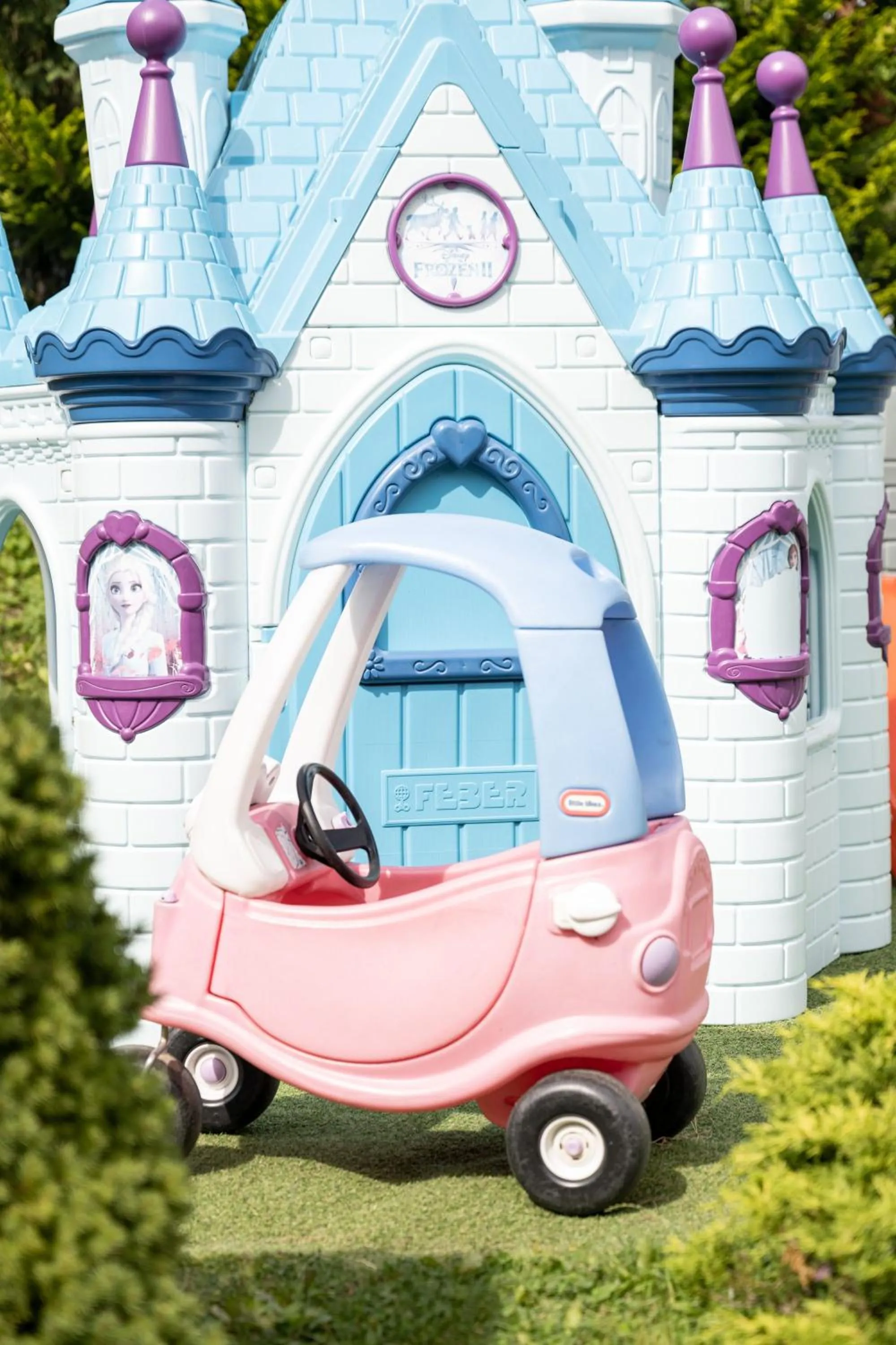 Children play ground in Sądelski Dwór Medical & SPA