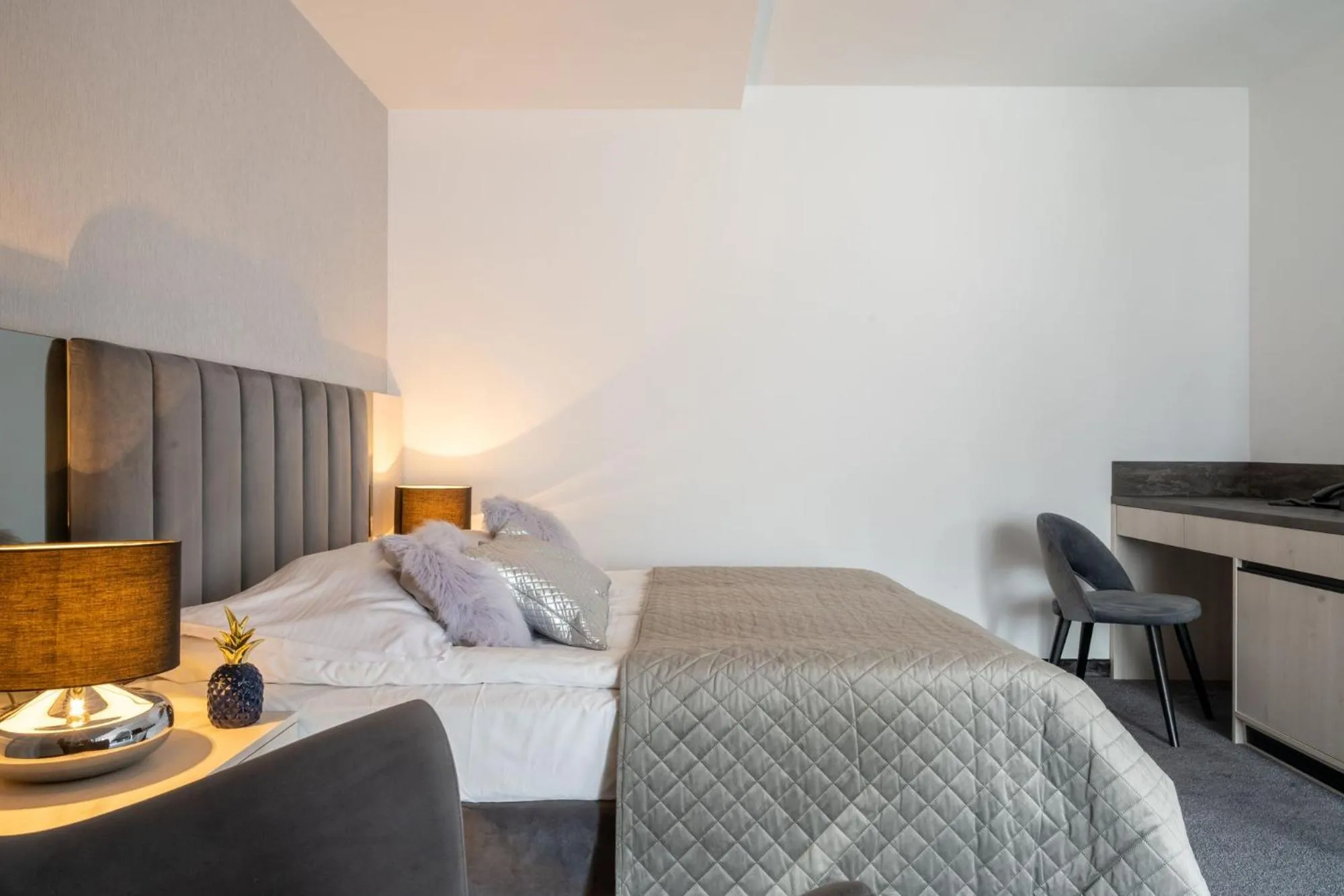 Bed in Sądelski Dwór Medical & SPA