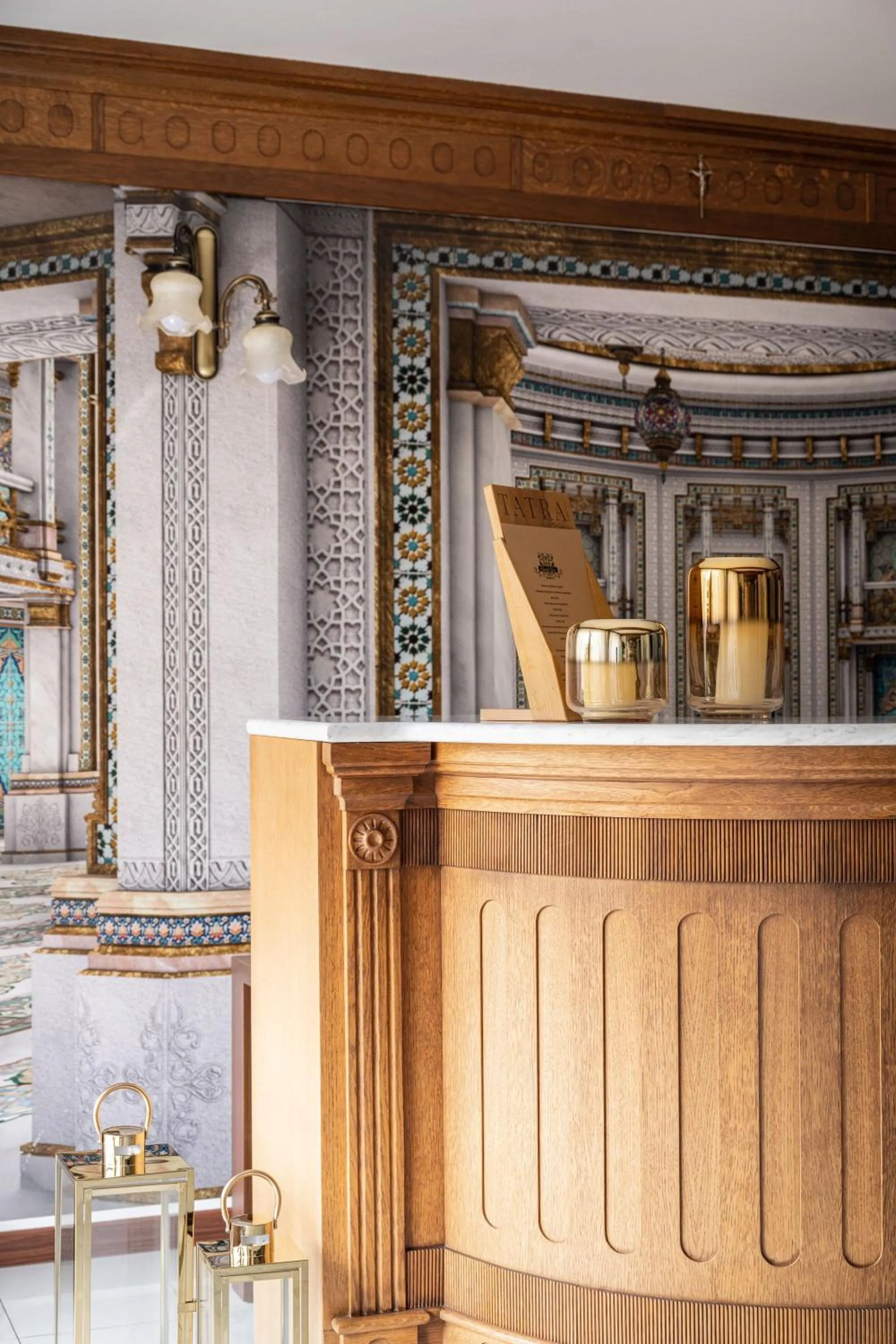 Lobby or reception in Sądelski Dwór Medical & SPA