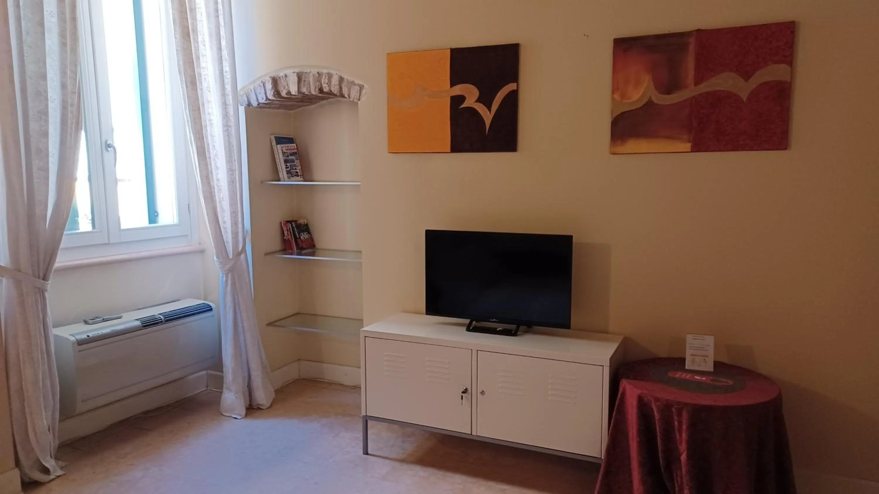 TV and multimedia in All'Opera Prima