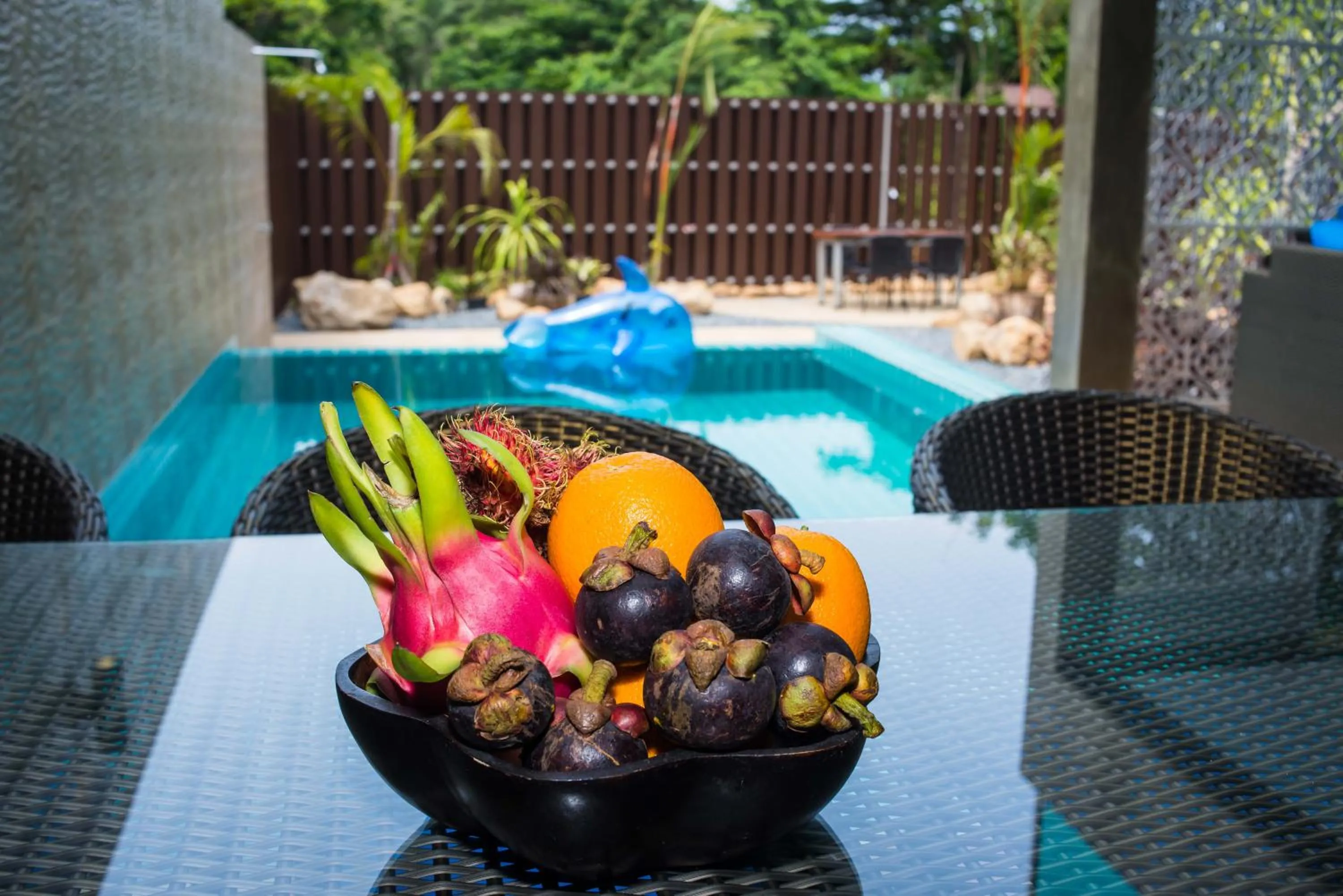 Dining area in The Pearl Luxury Pool Villas