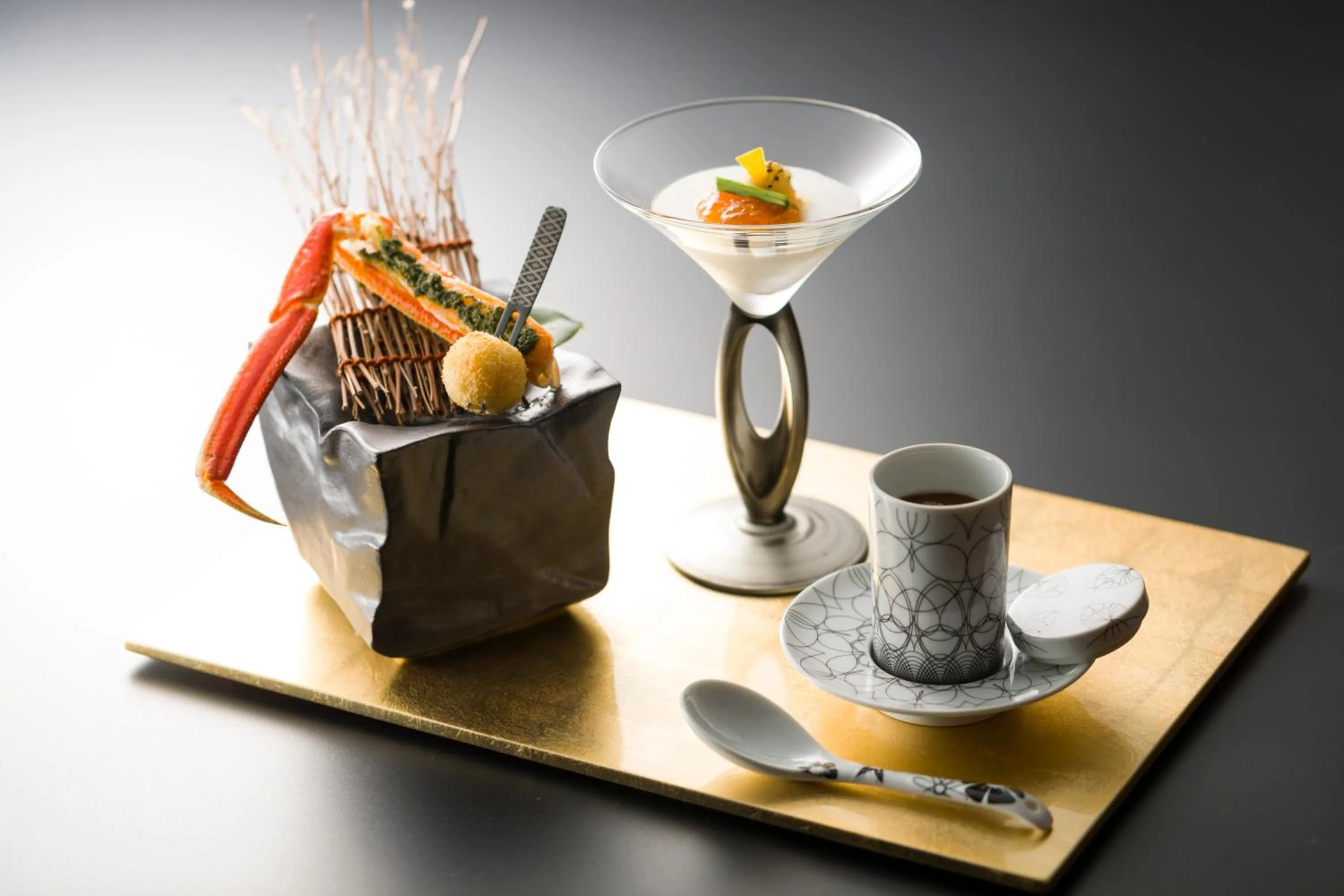 Restaurant/places to eat in Mayu Futahari