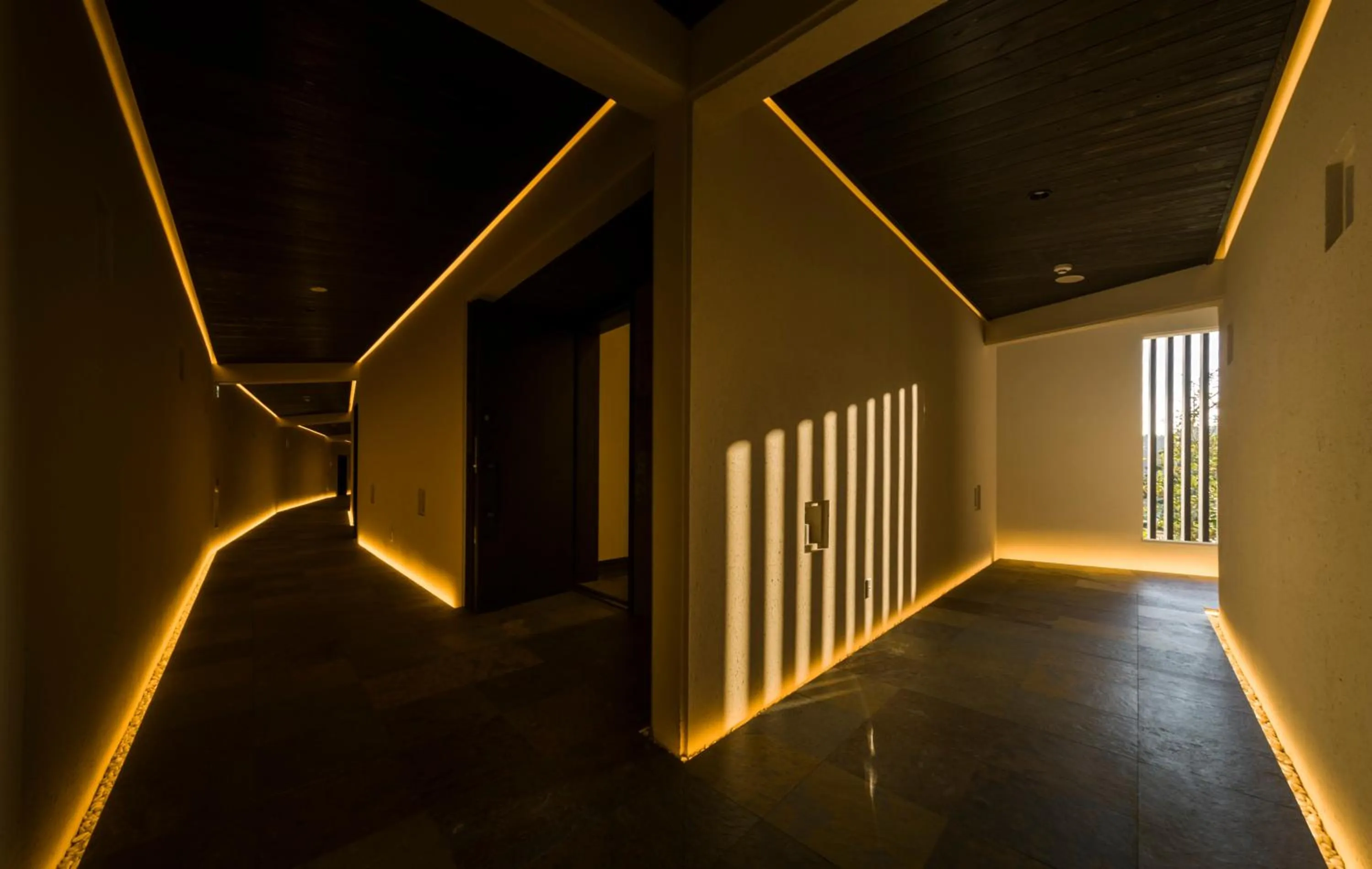 Area and facilities in Mayu Futahari