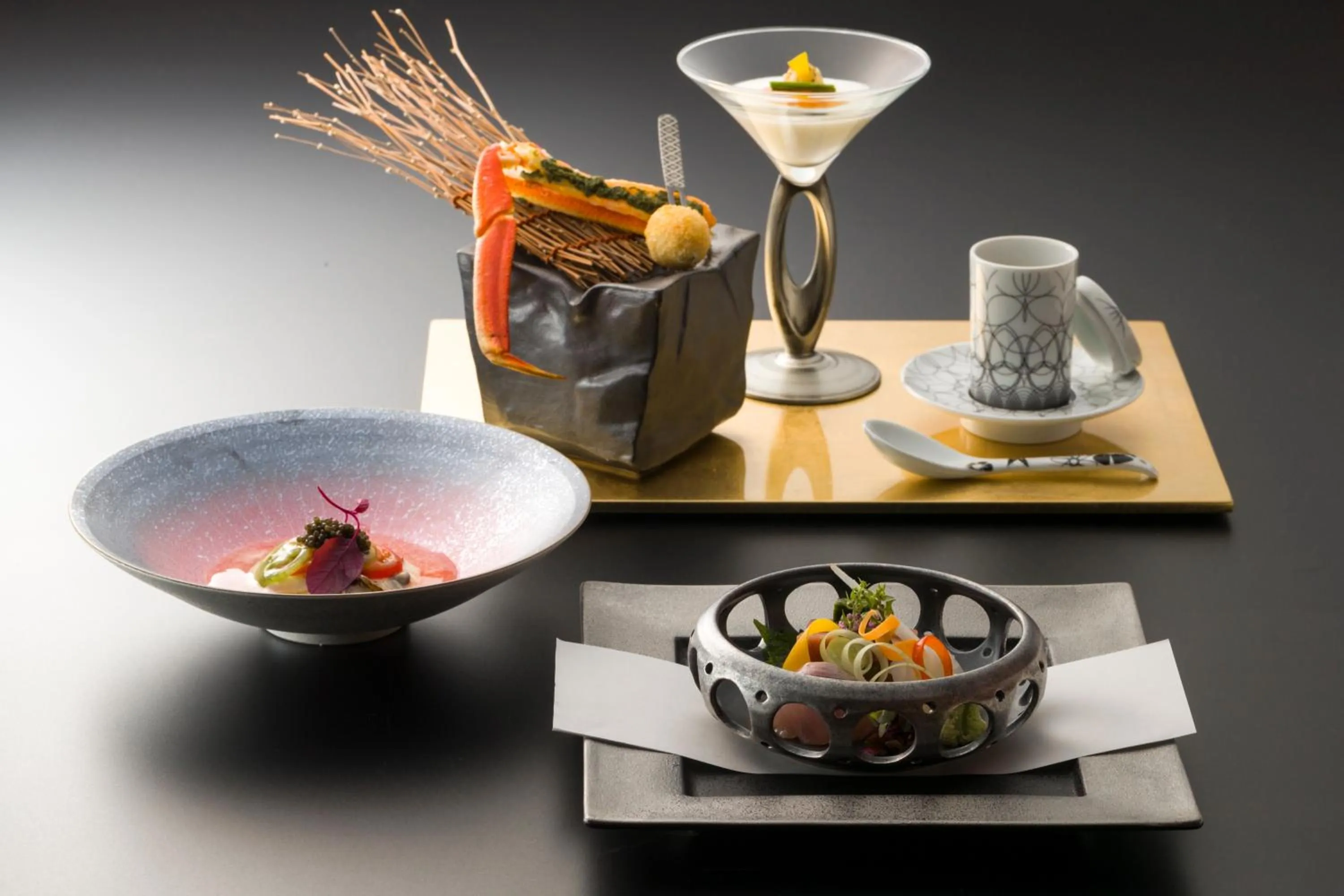 Restaurant/places to eat in Mayu Futahari