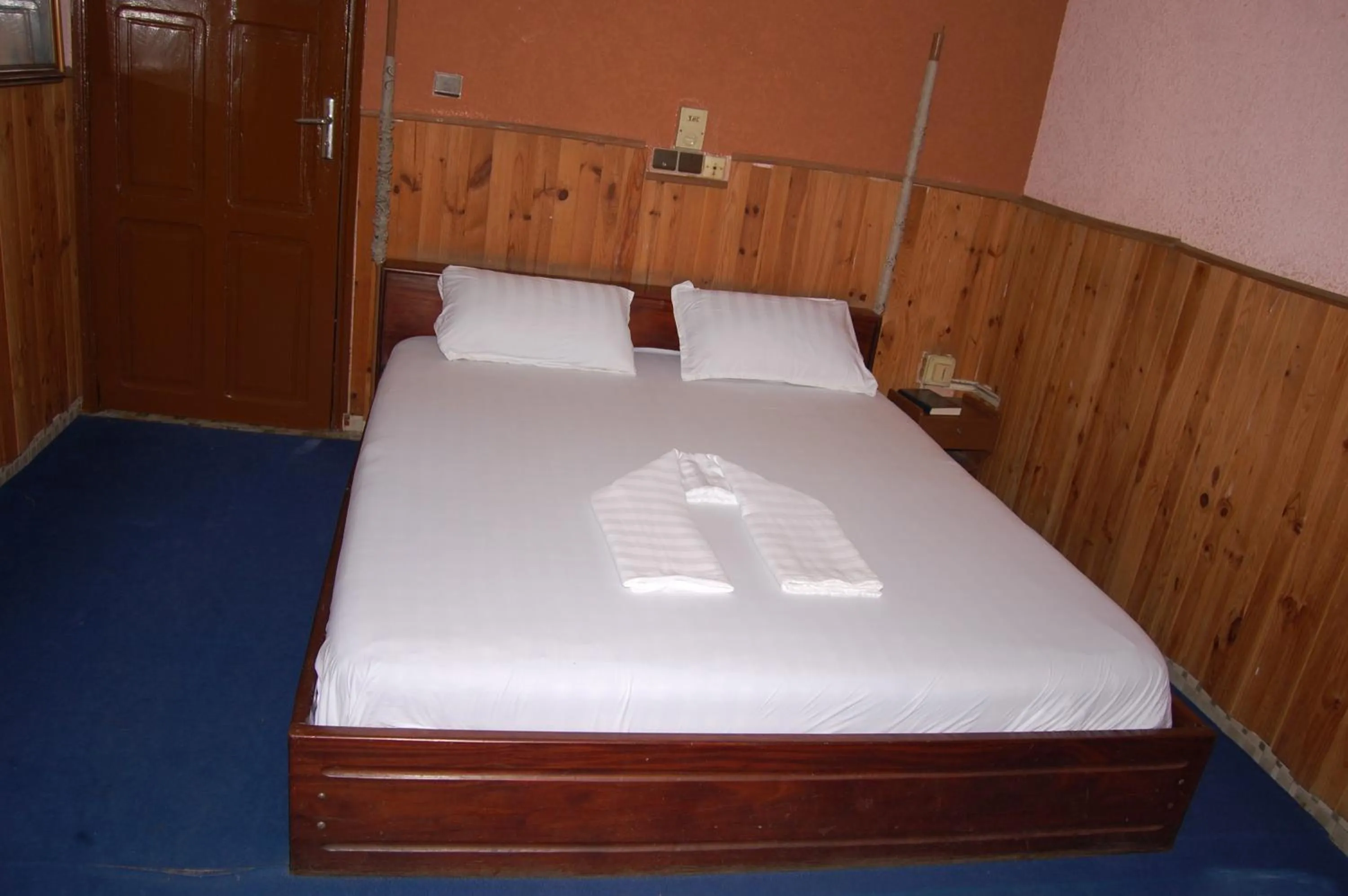 Bedroom, Bed in Benin Hotel Terminus