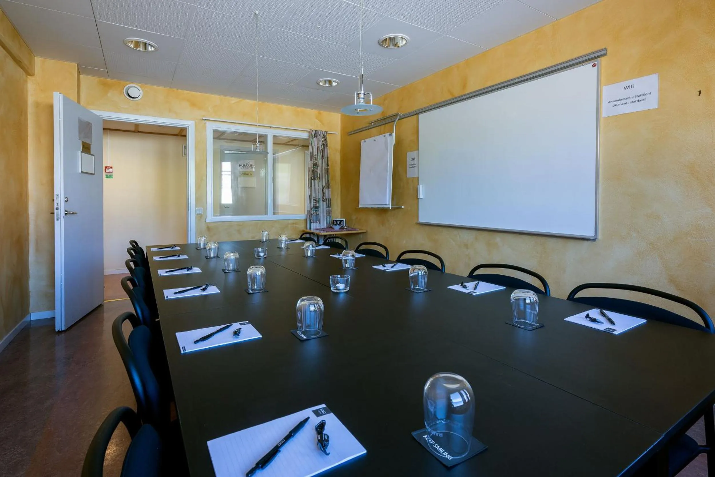 Meeting/conference room in Hotel Statt Söderhamn by First Hotels