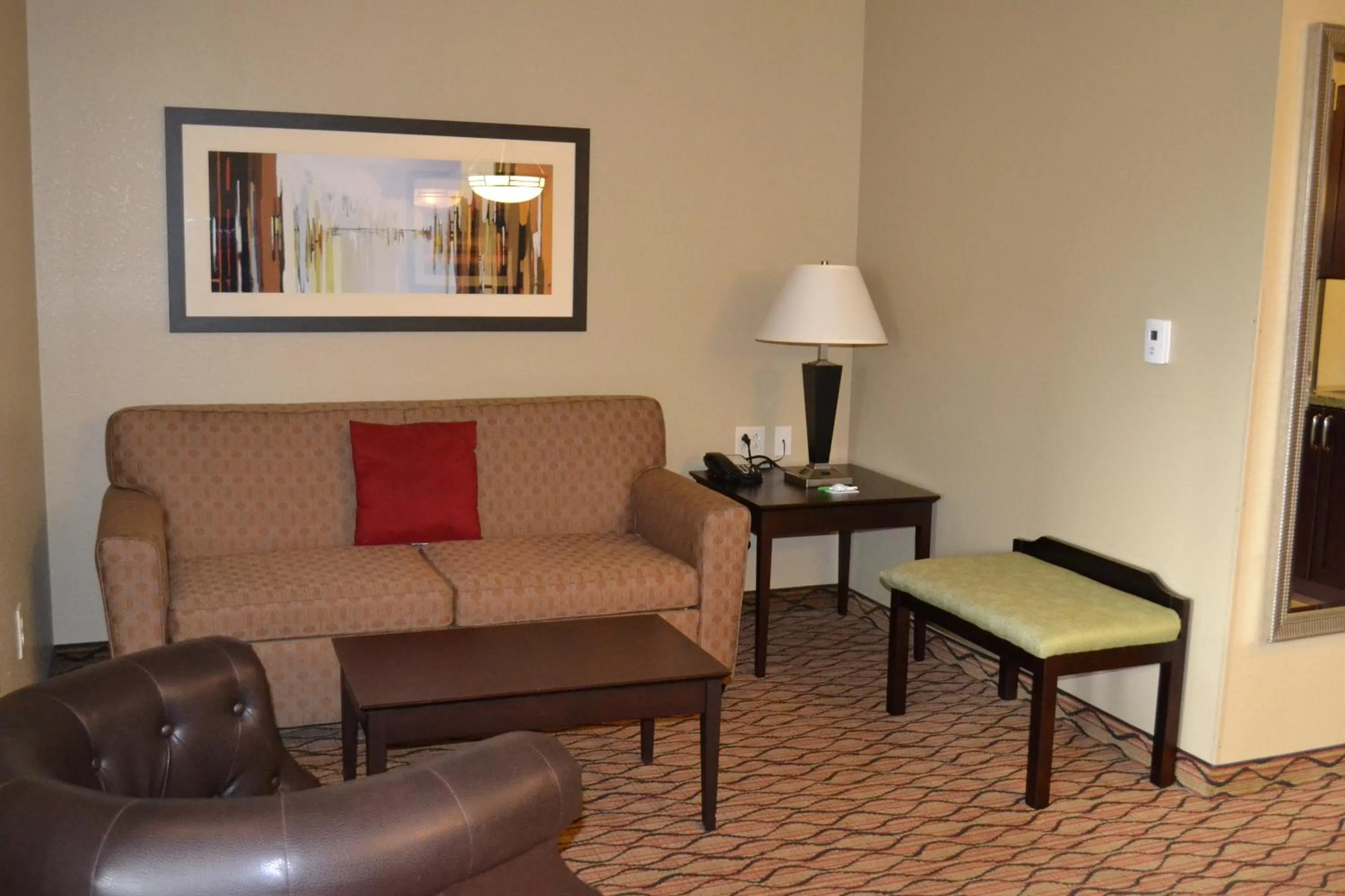 Photo of the whole room in Holiday Inn Eau Claire South I-94 by IHG