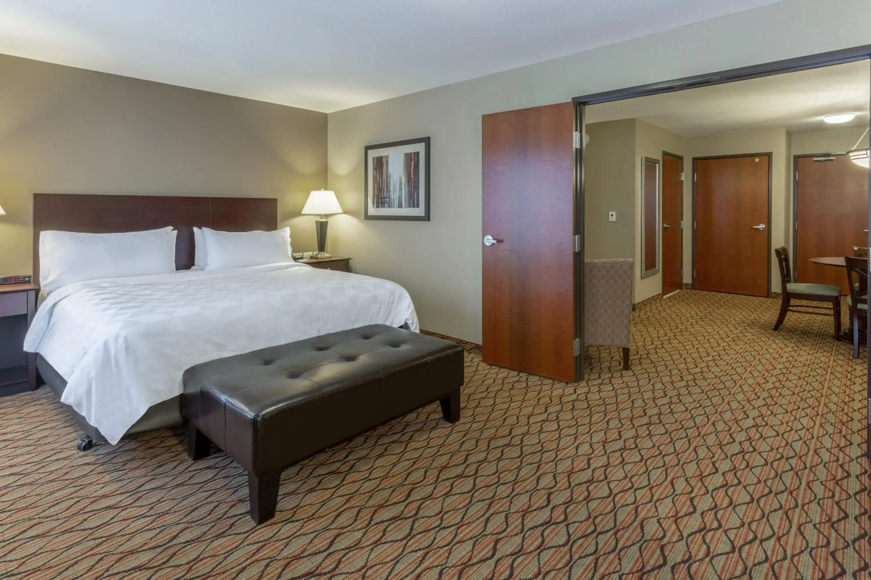 King Suite in Holiday Inn Eau Claire South I-94 by IHG King Suite in Holiday Inn Eau Claire South I-94 by IHG
