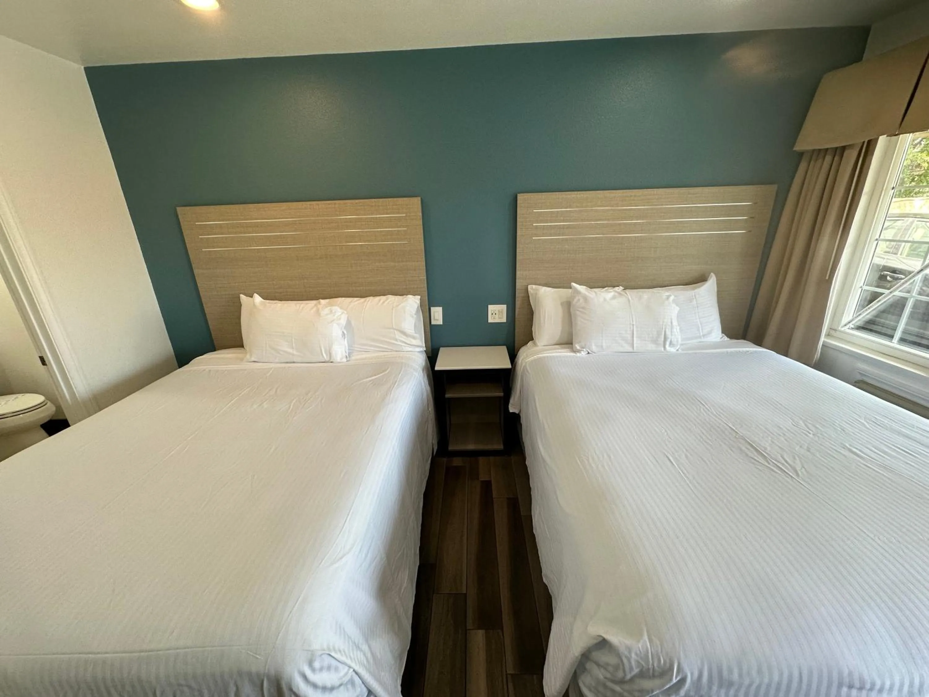 Bed in Town and Country Inn