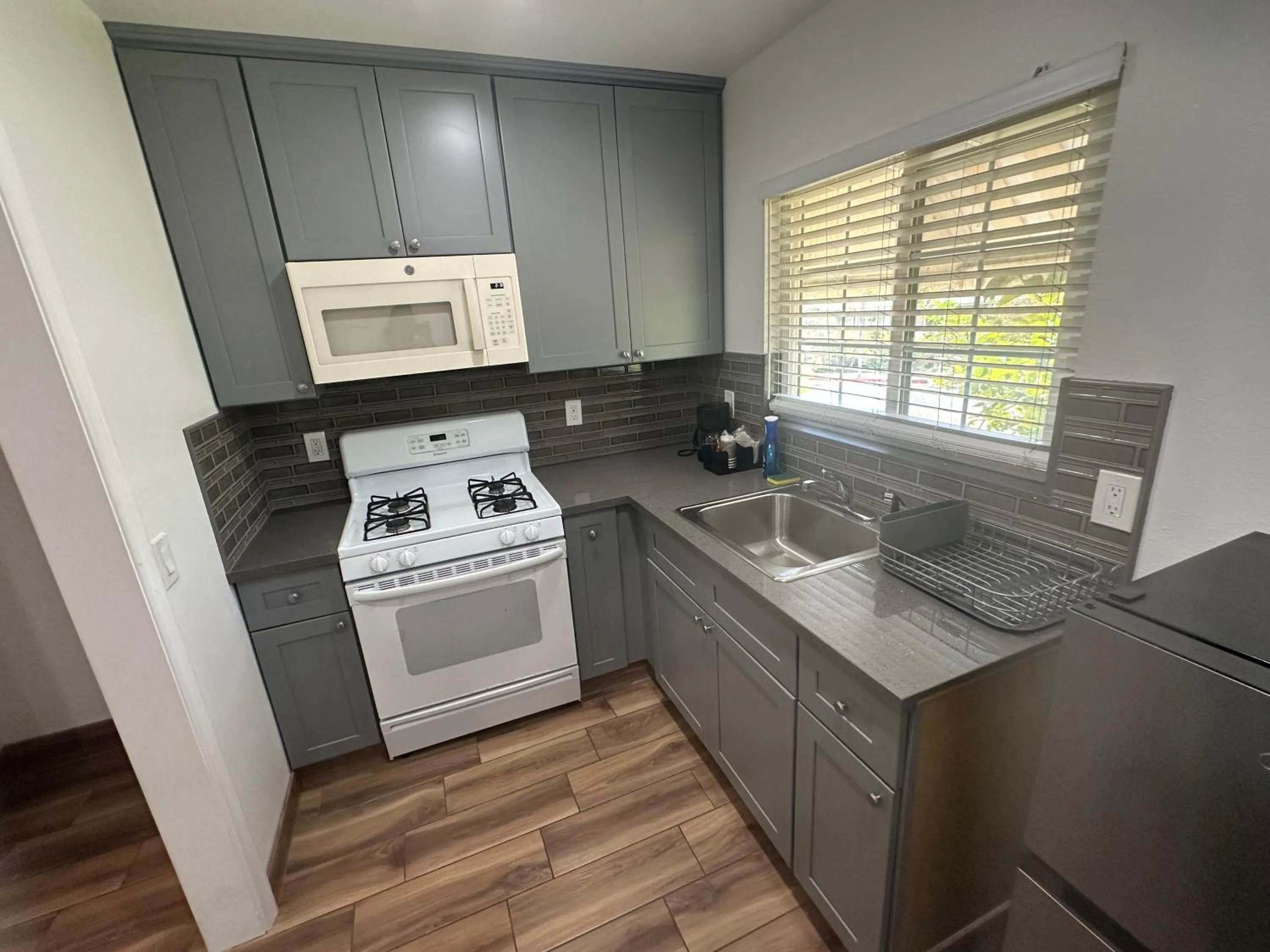 Town and Country Inn