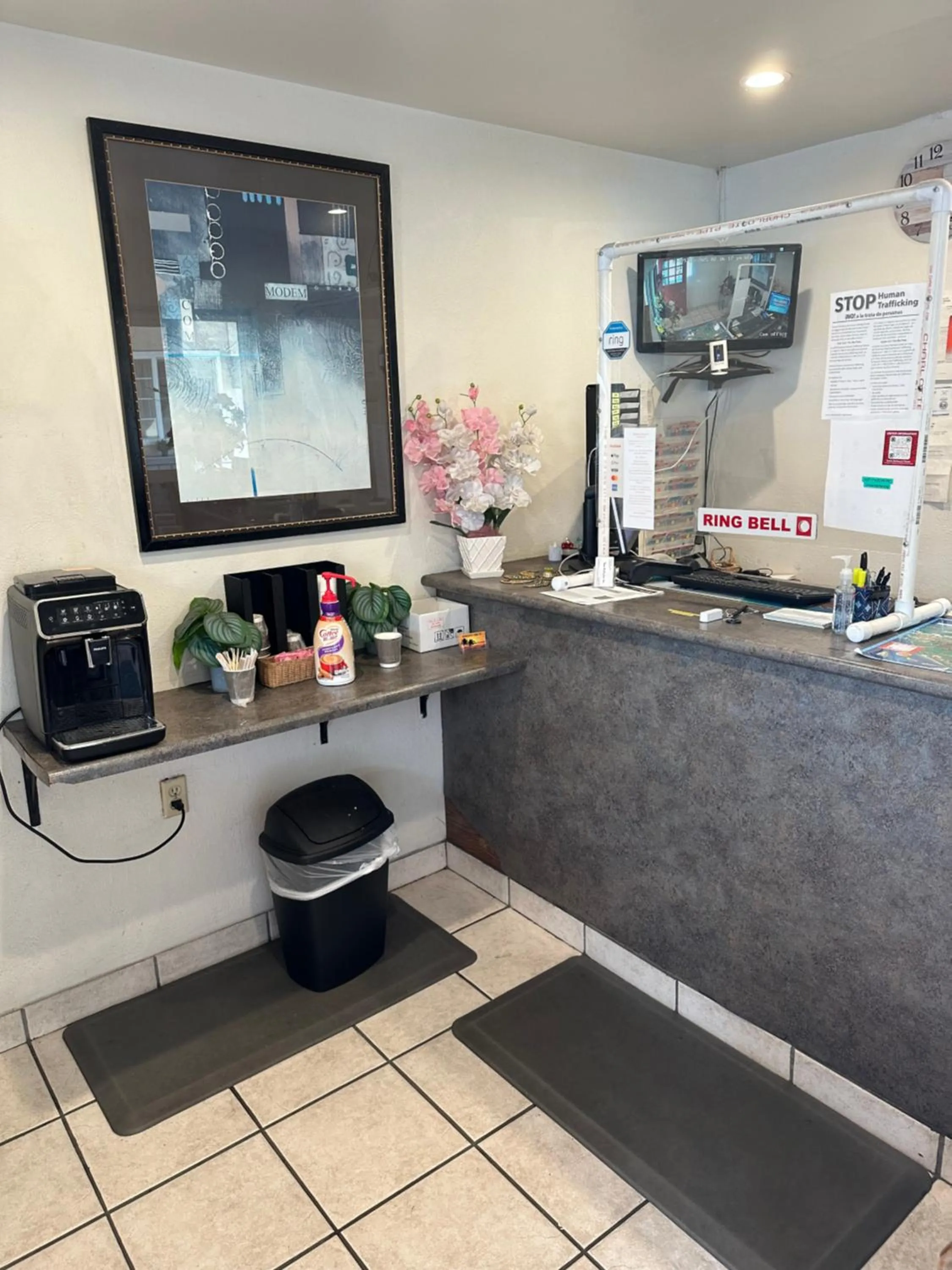 Town and Country Inn