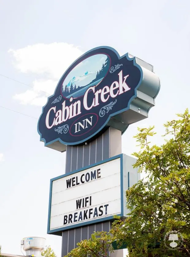 Property logo or sign in Cabin Creek Inn
