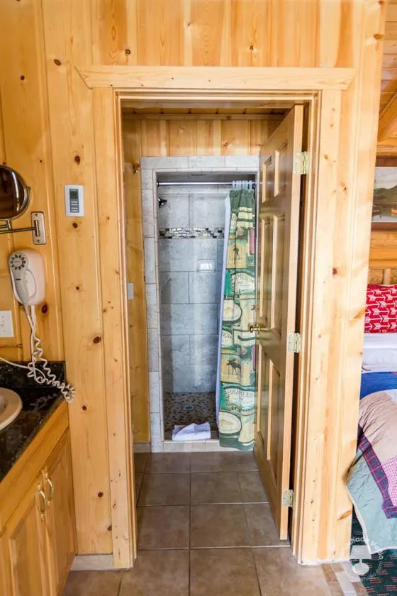 Decorative detail in Cabin Creek Inn