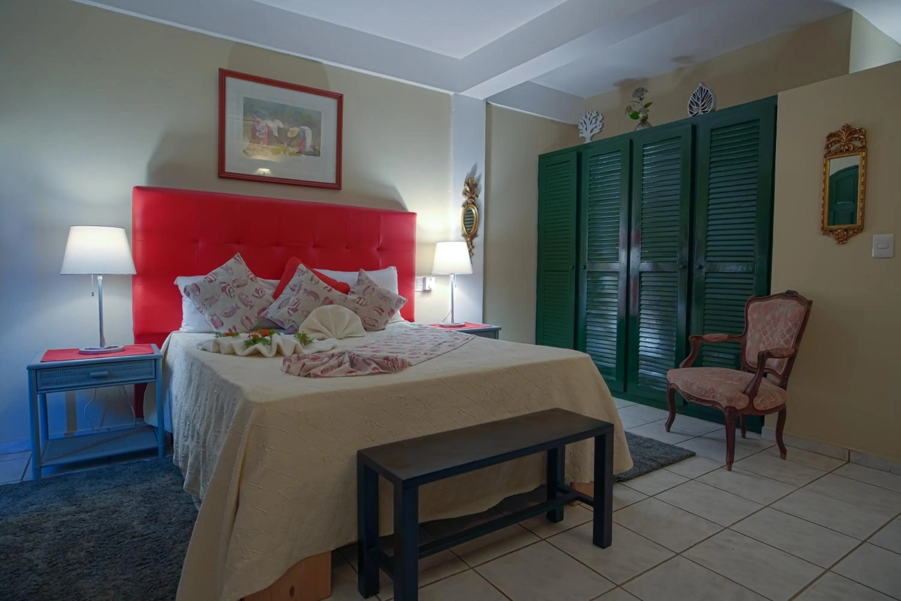 Bed in Hotel Coco Plaza