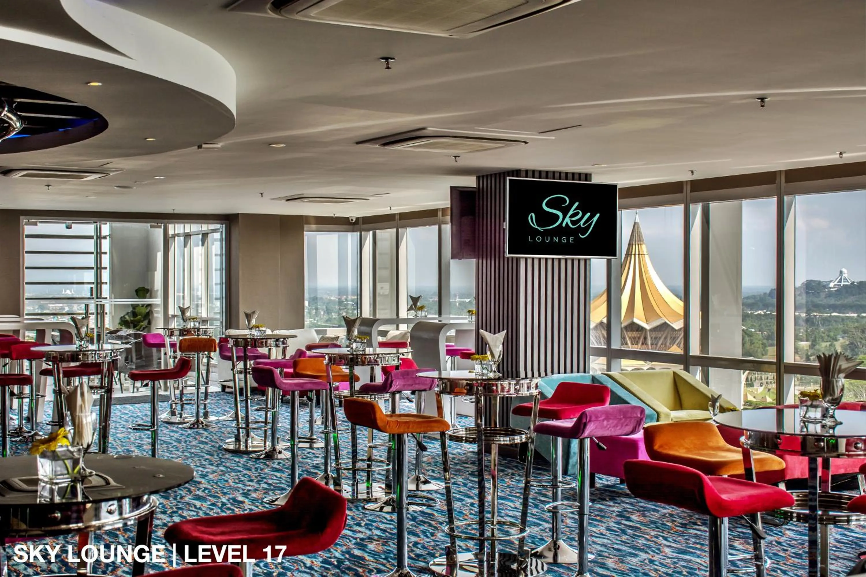 Restaurant/places to eat in Astana Wing - Riverside Majestic Hotel