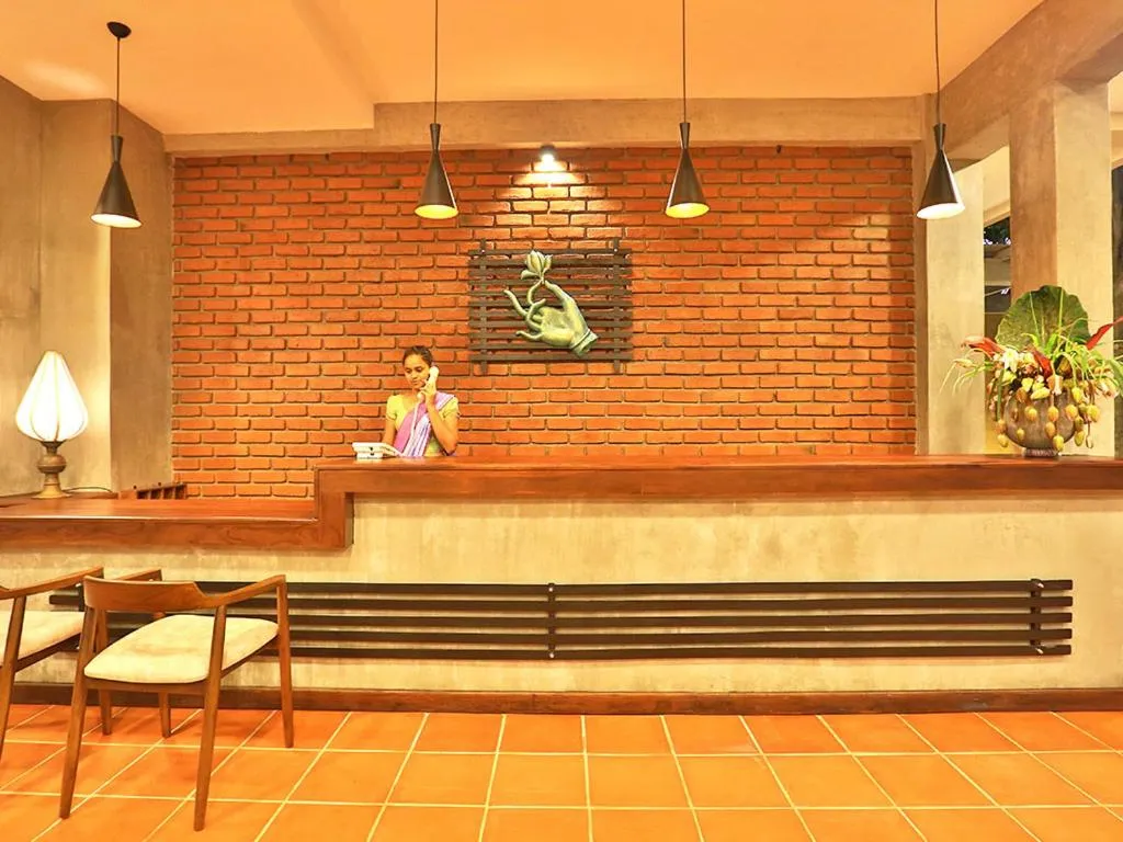 ROYAL KASHYAPA - Habarana