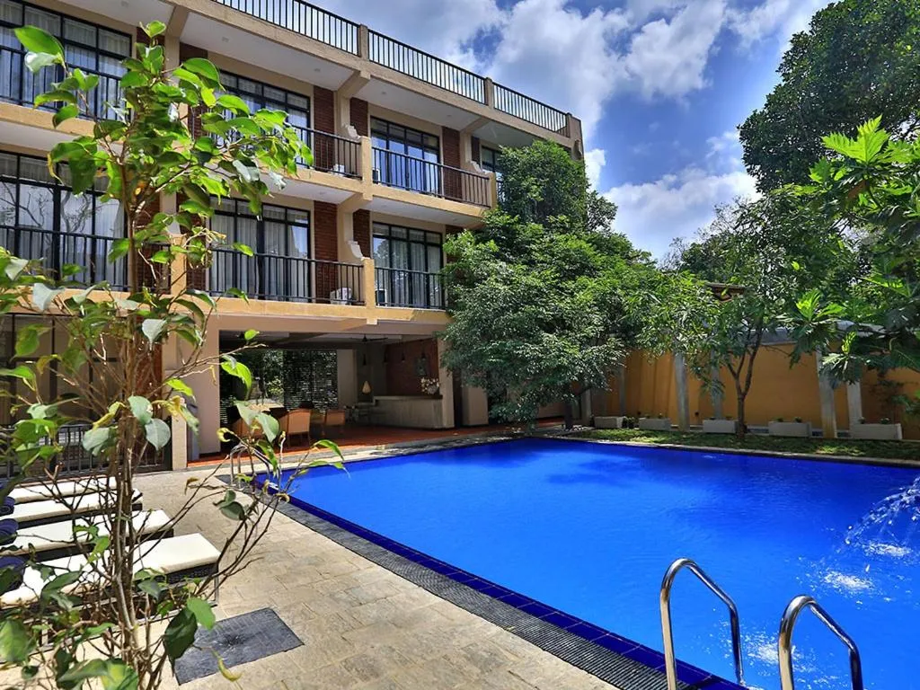 ROYAL KASHYAPA - Habarana