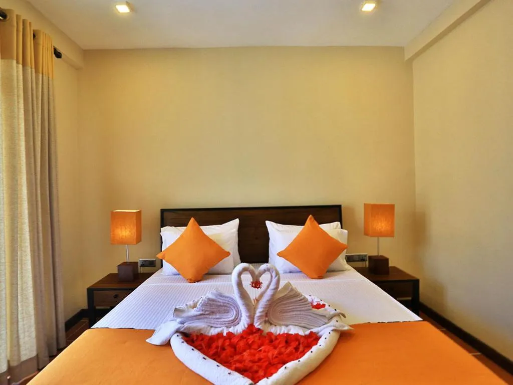 Photo of the whole room, Bed in ROYAL KASHYAPA - Habarana