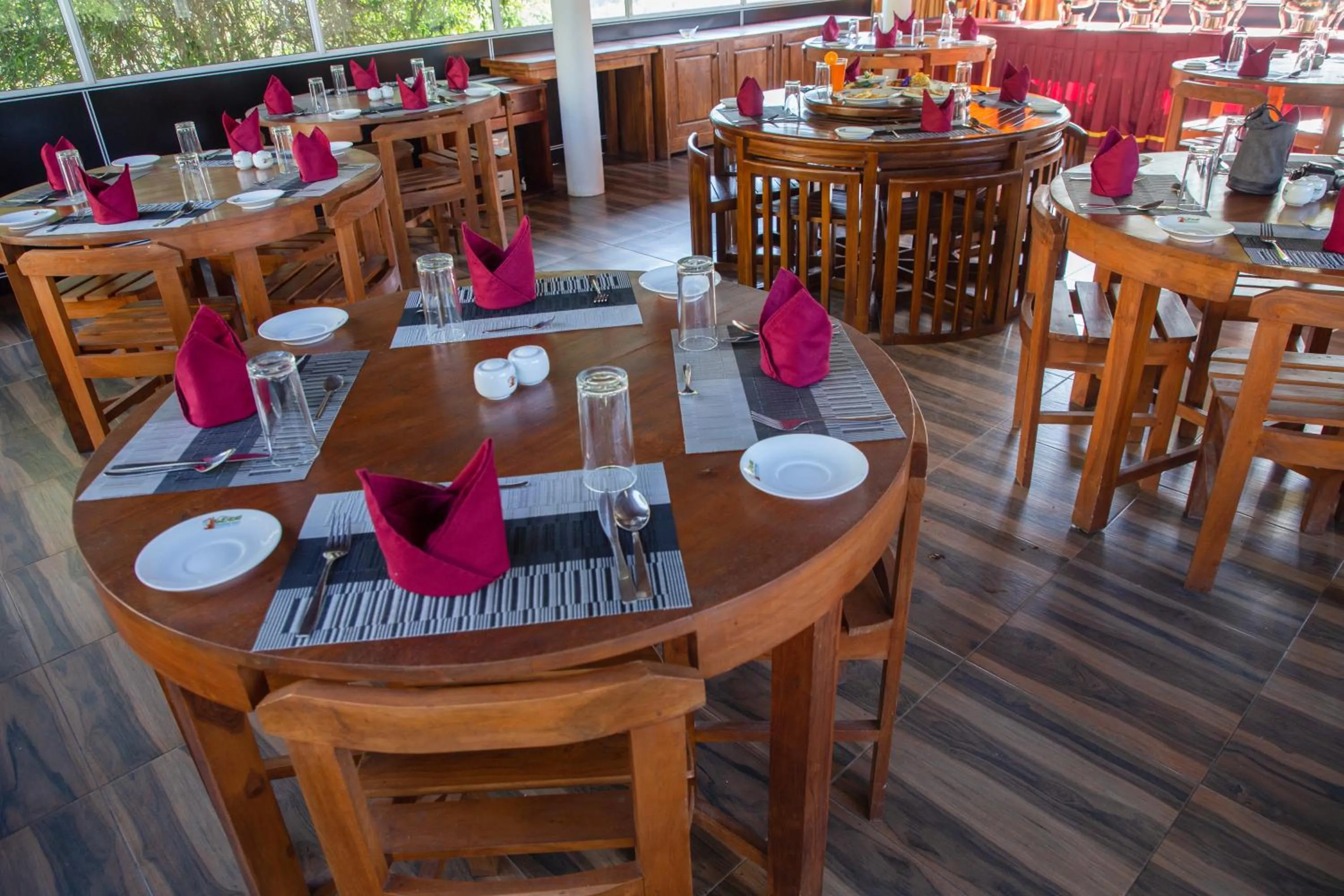 Restaurant/places to eat in Top Mountain Resort