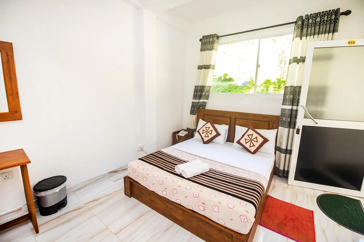 Photo of the whole room, Bed in Top Mountain Resort