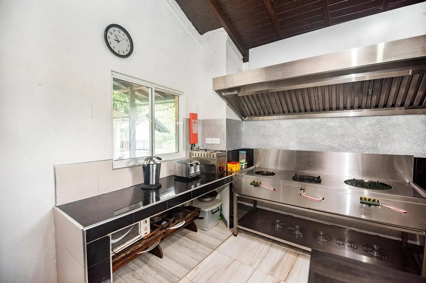 Kitchen or kitchenette in Top Mountain Resort