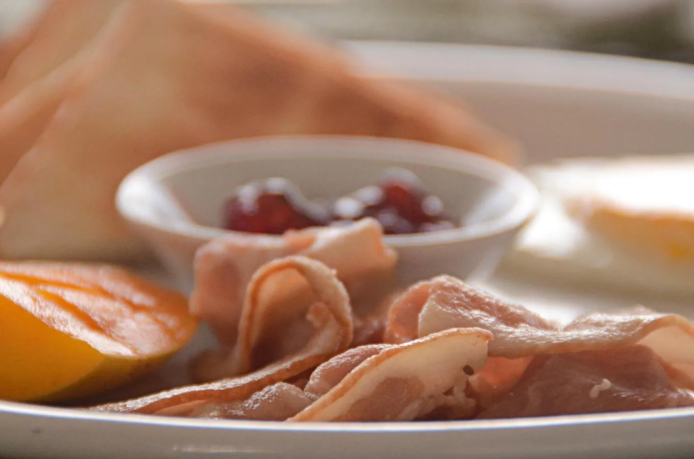 Breakfast in Diamond Water Edge Resort