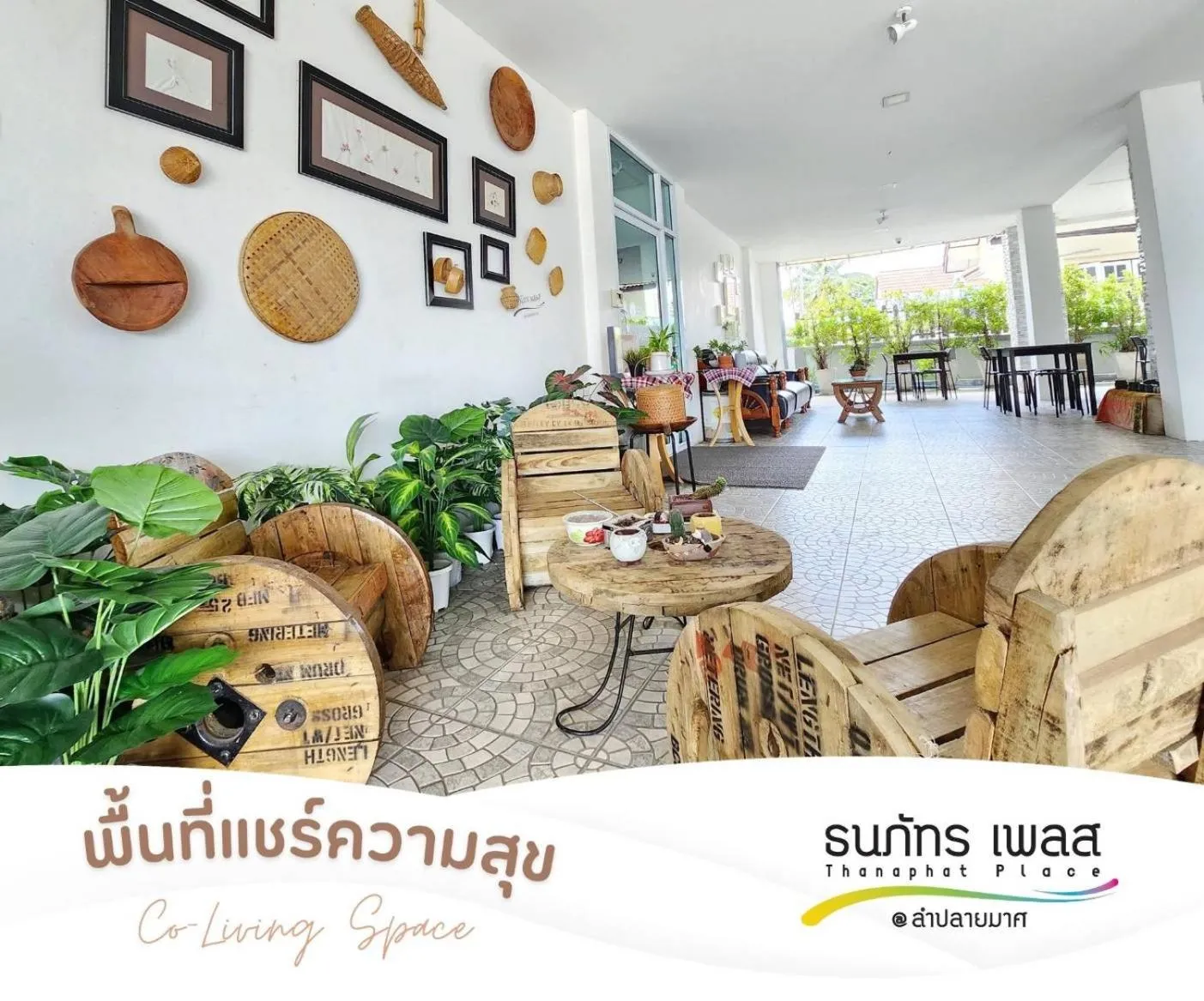 Property building in Thanaphat place