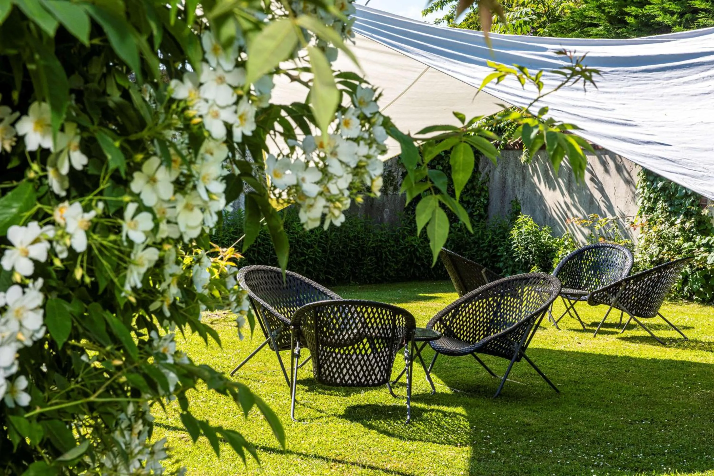 Property building in Les Maisons de Léa & Spa - Radisson Individuals