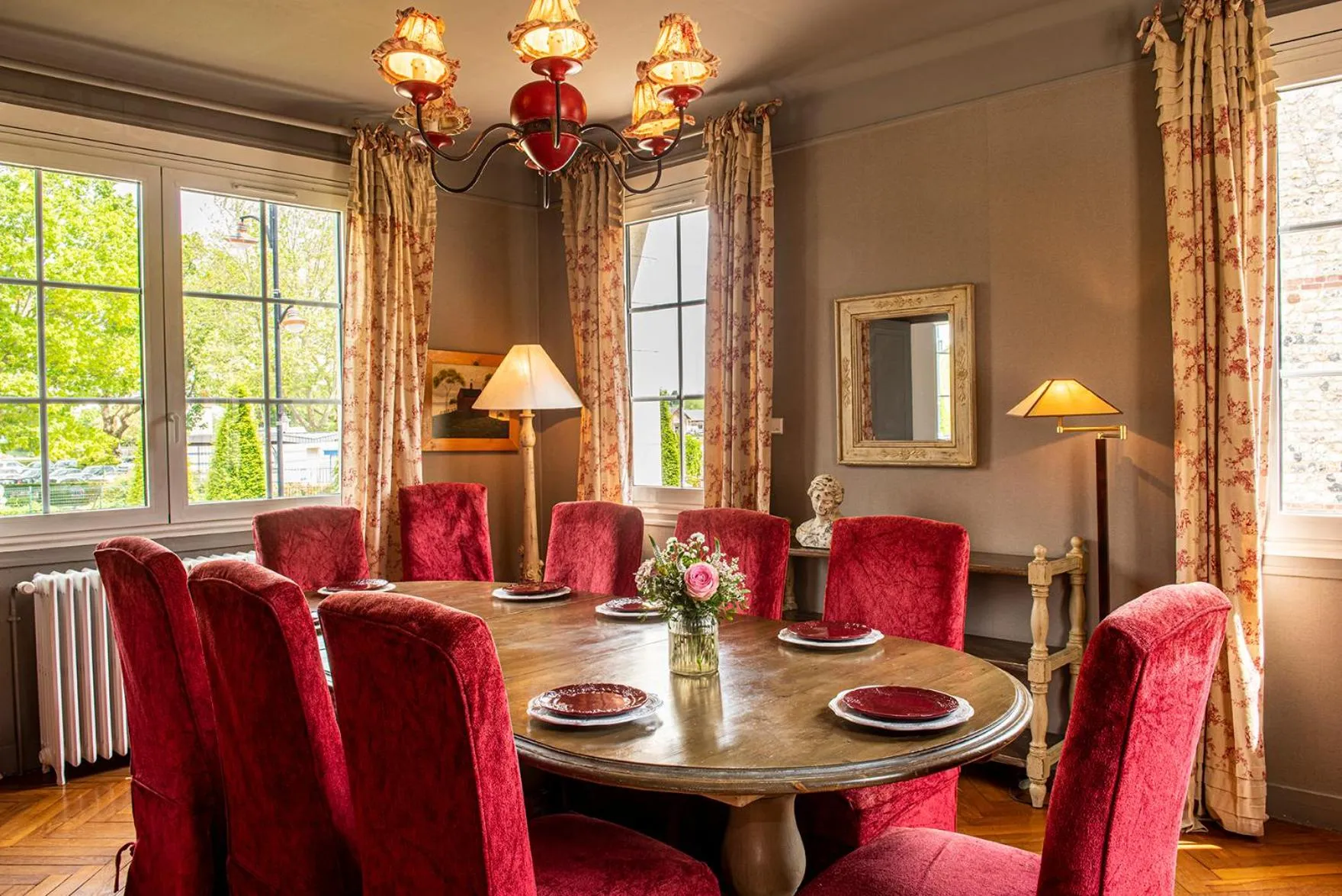 Dining area in Les Maisons de Léa & Spa - Radisson Individuals