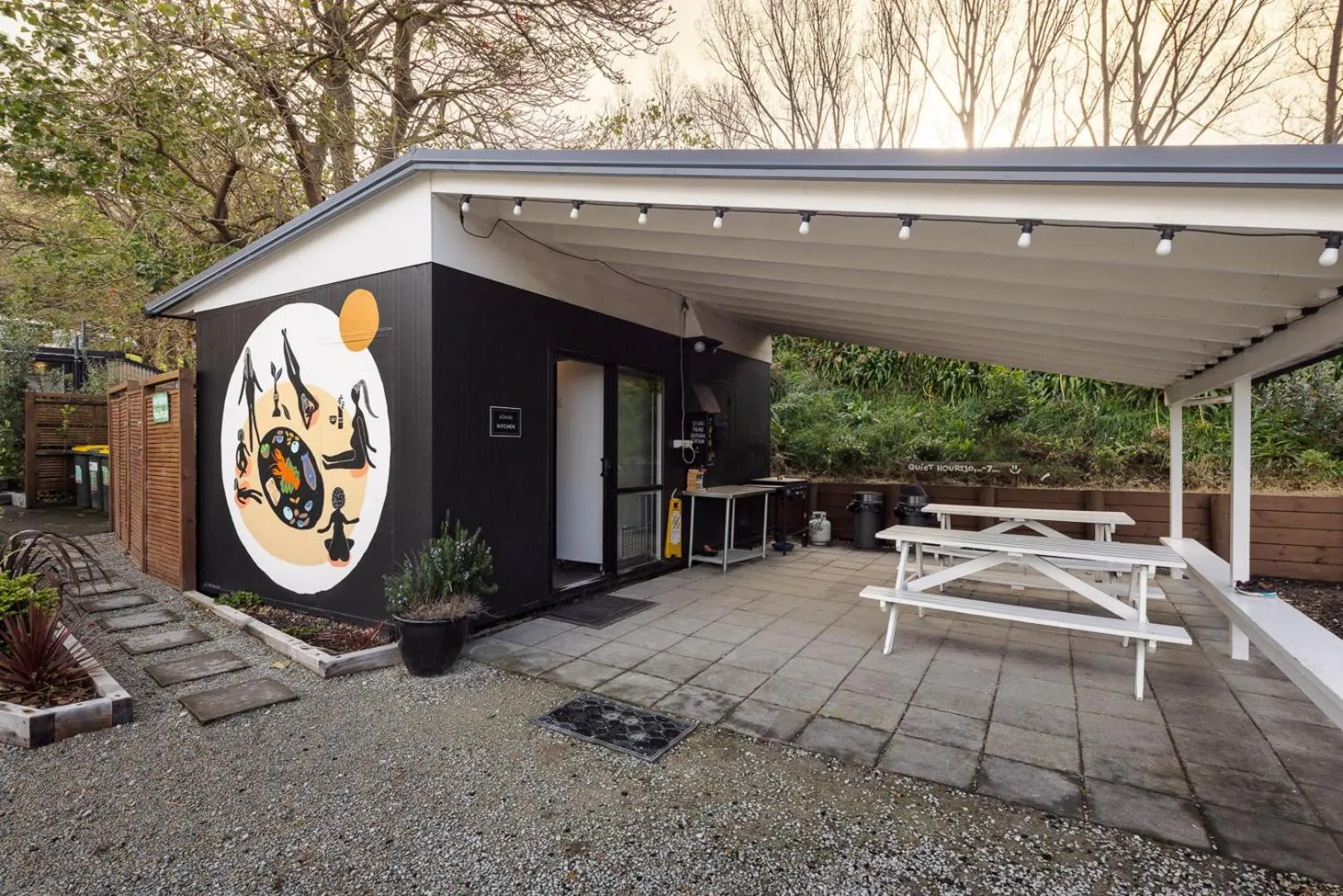 Communal kitchen in Tatapouri Bay
