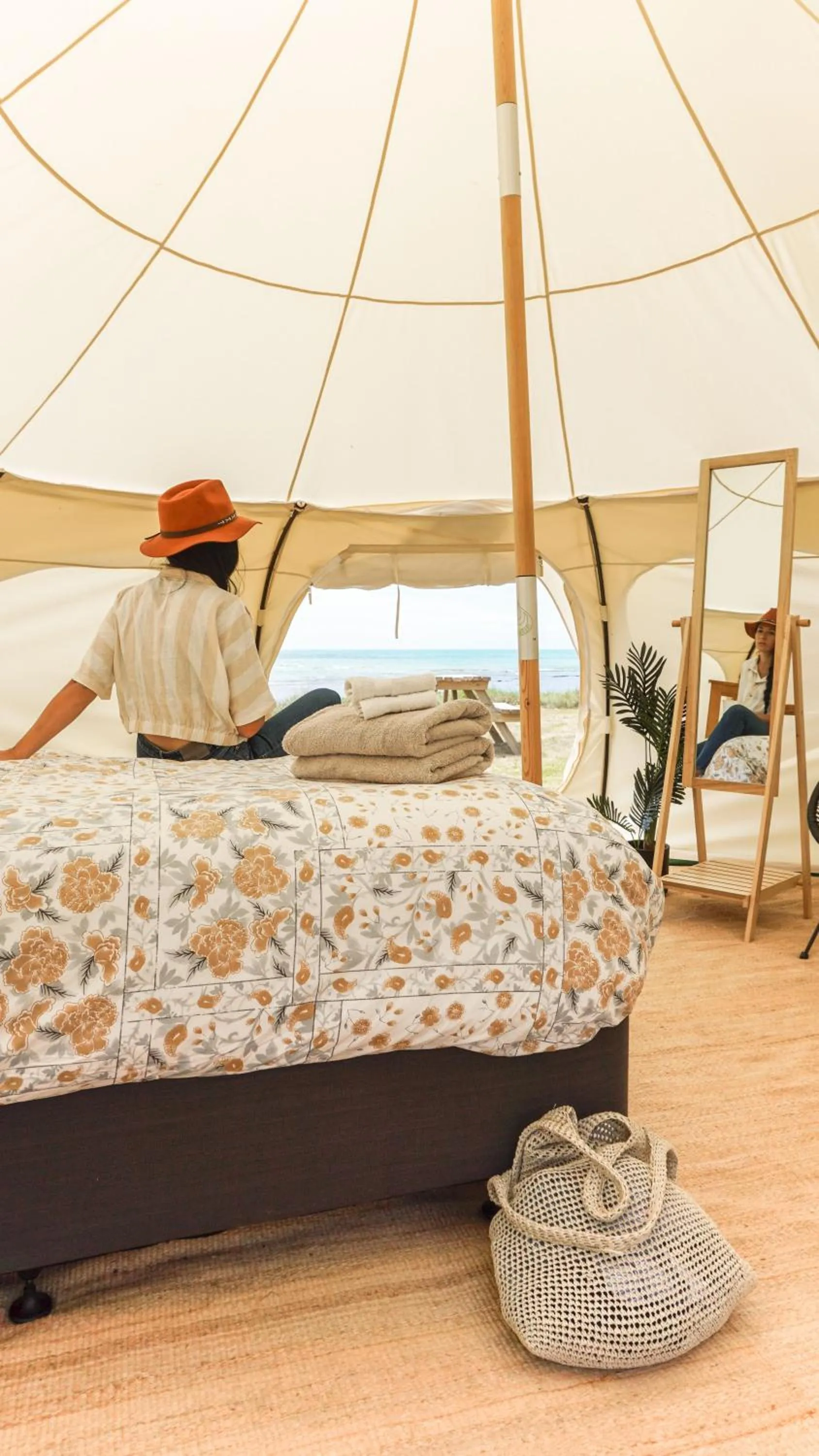 Bed in Tatapouri Bay