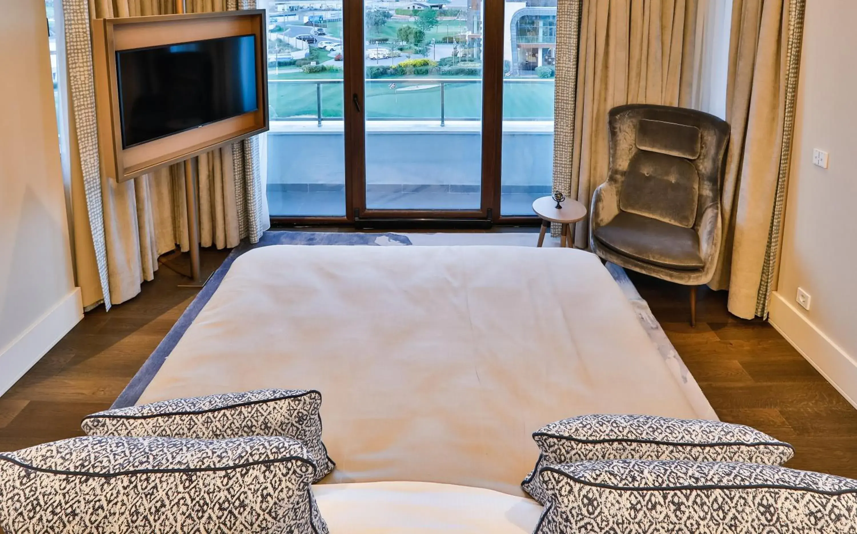 King Suite with Balcony in Dreamland Golf Hotel Baku King Suite with Balcony in Dreamland Golf Hotel Baku