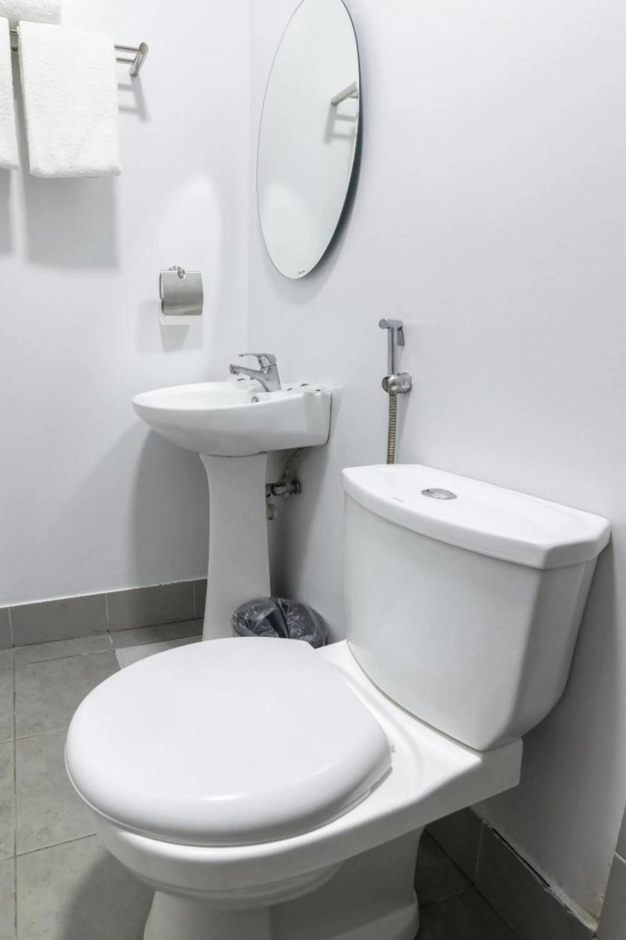 Bathroom in OYO 152 Sangco Condotel