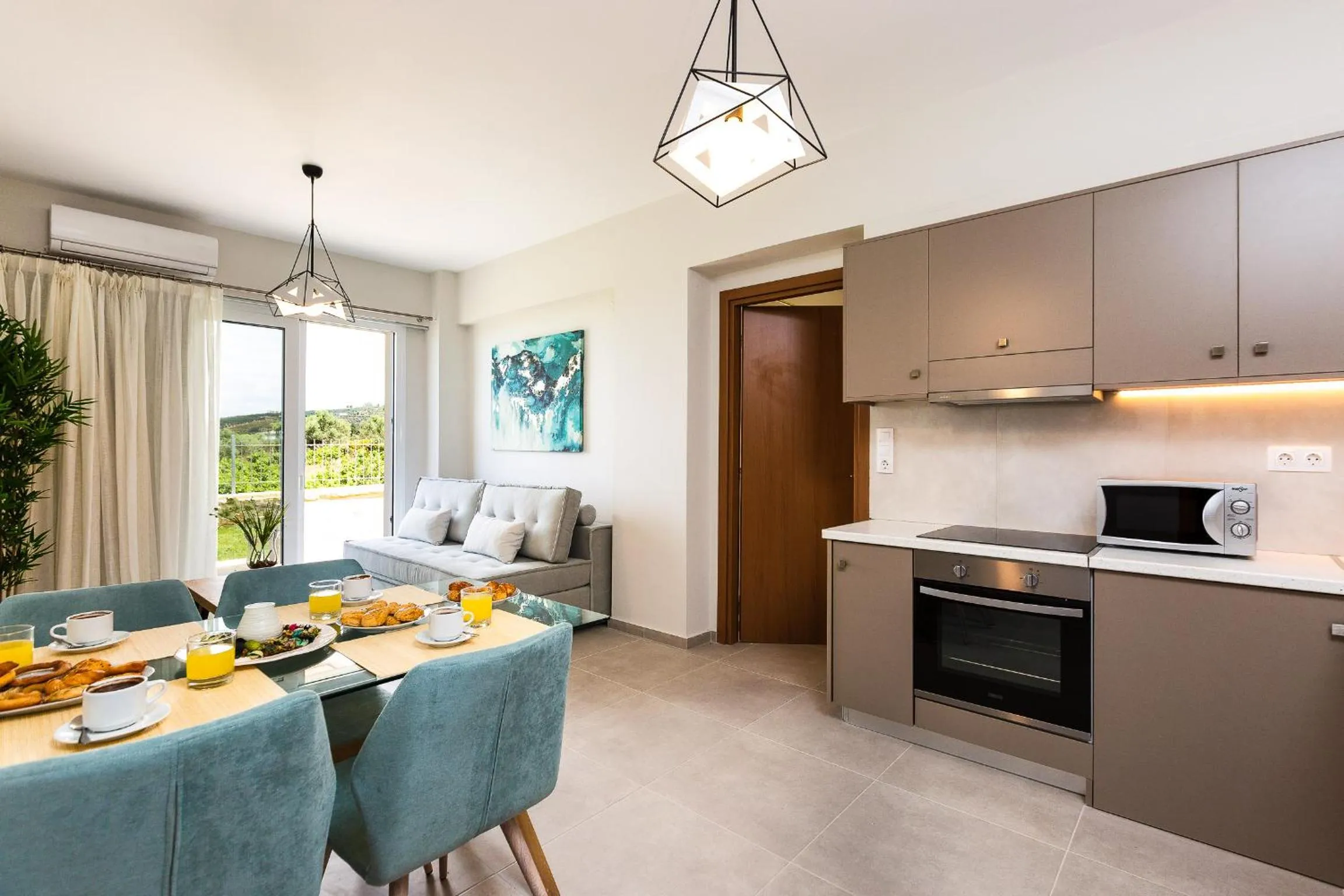 Kitchen or kitchenette in Vigla Suites