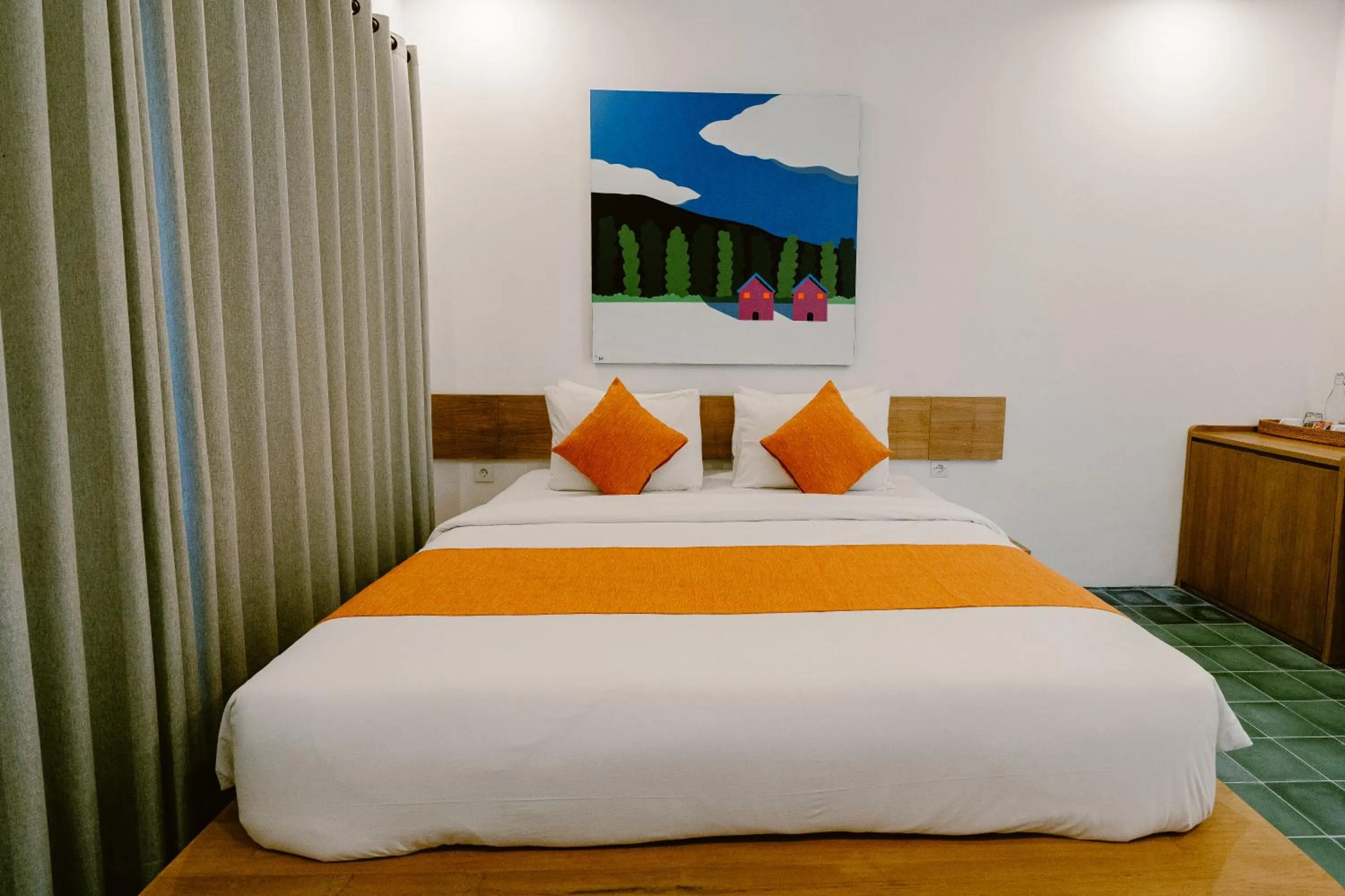 Bed in Brown Feather Batu Belig