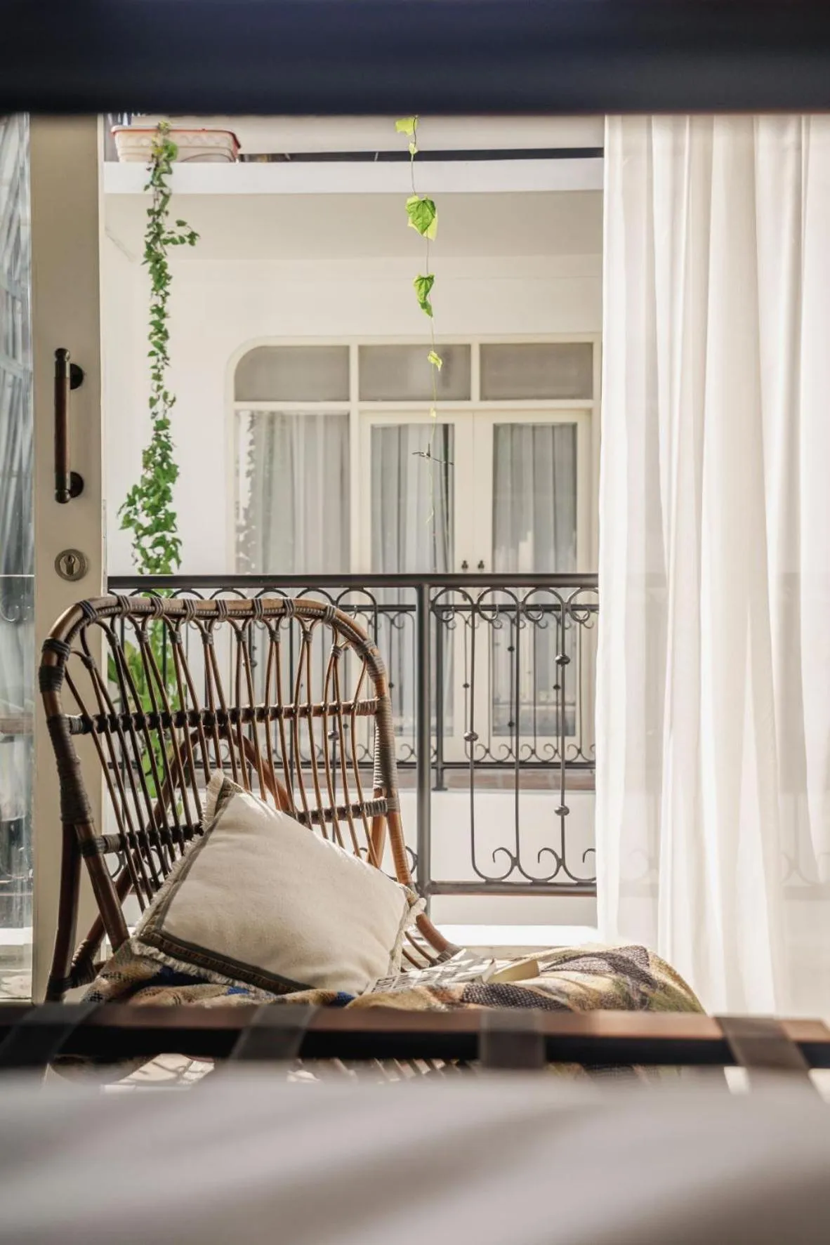 Seating area in Brown Feather Batu Belig