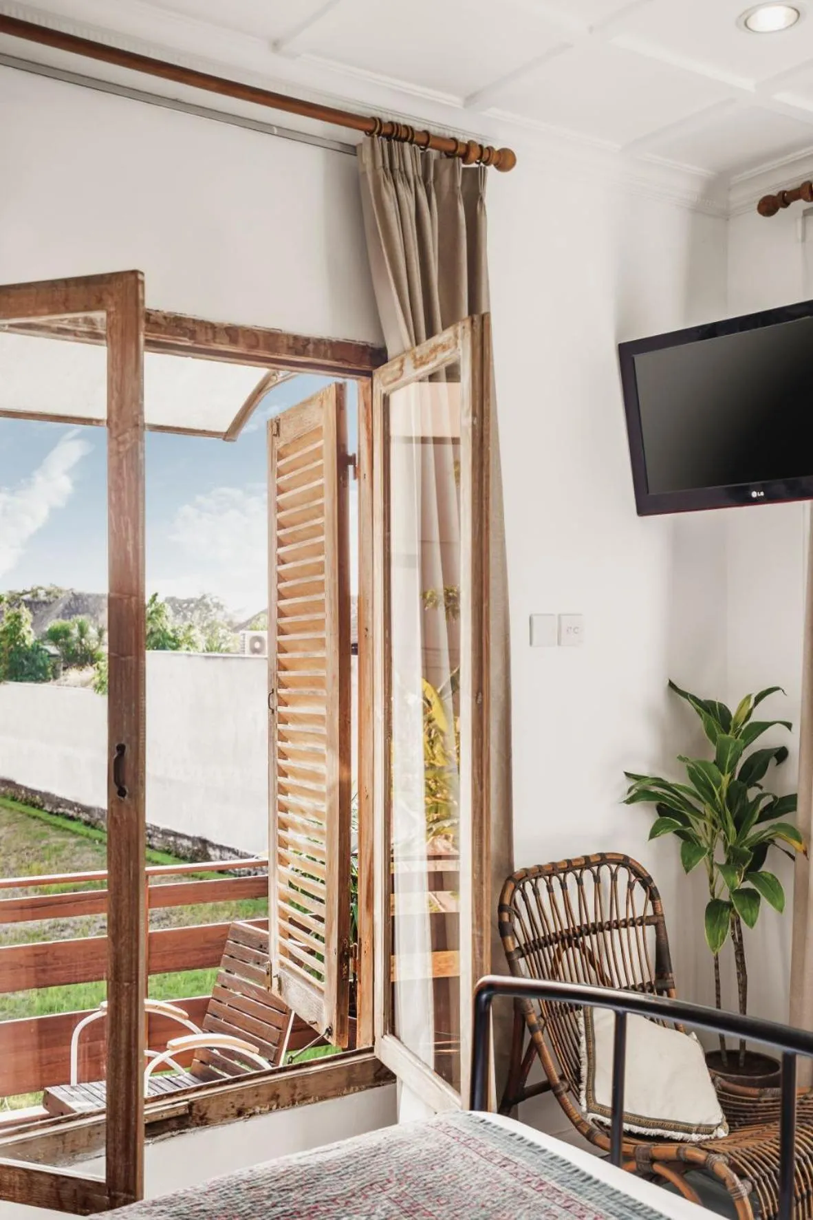 Seating area in Brown Feather Batu Belig