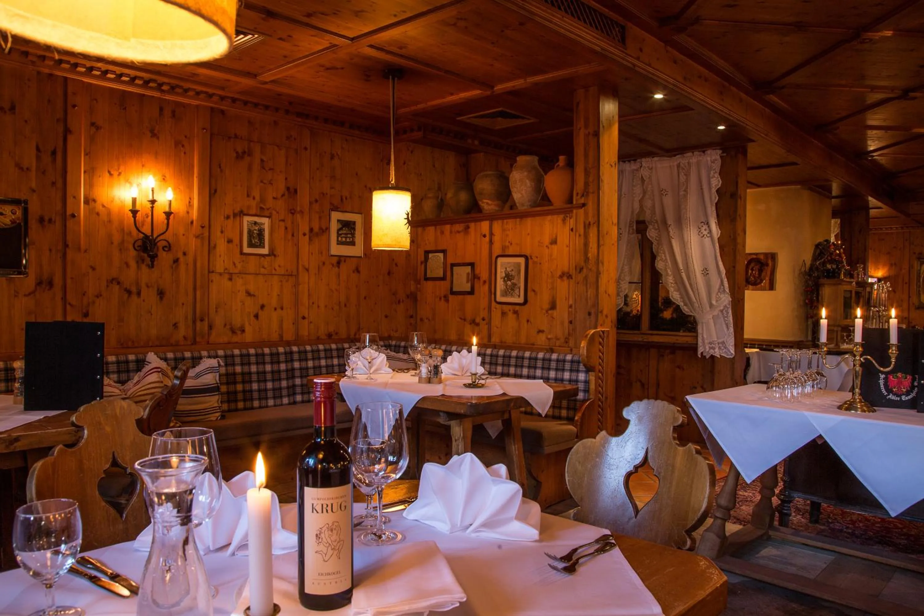 Food and drinks in Das Traditionshotel Schwarzer Adler