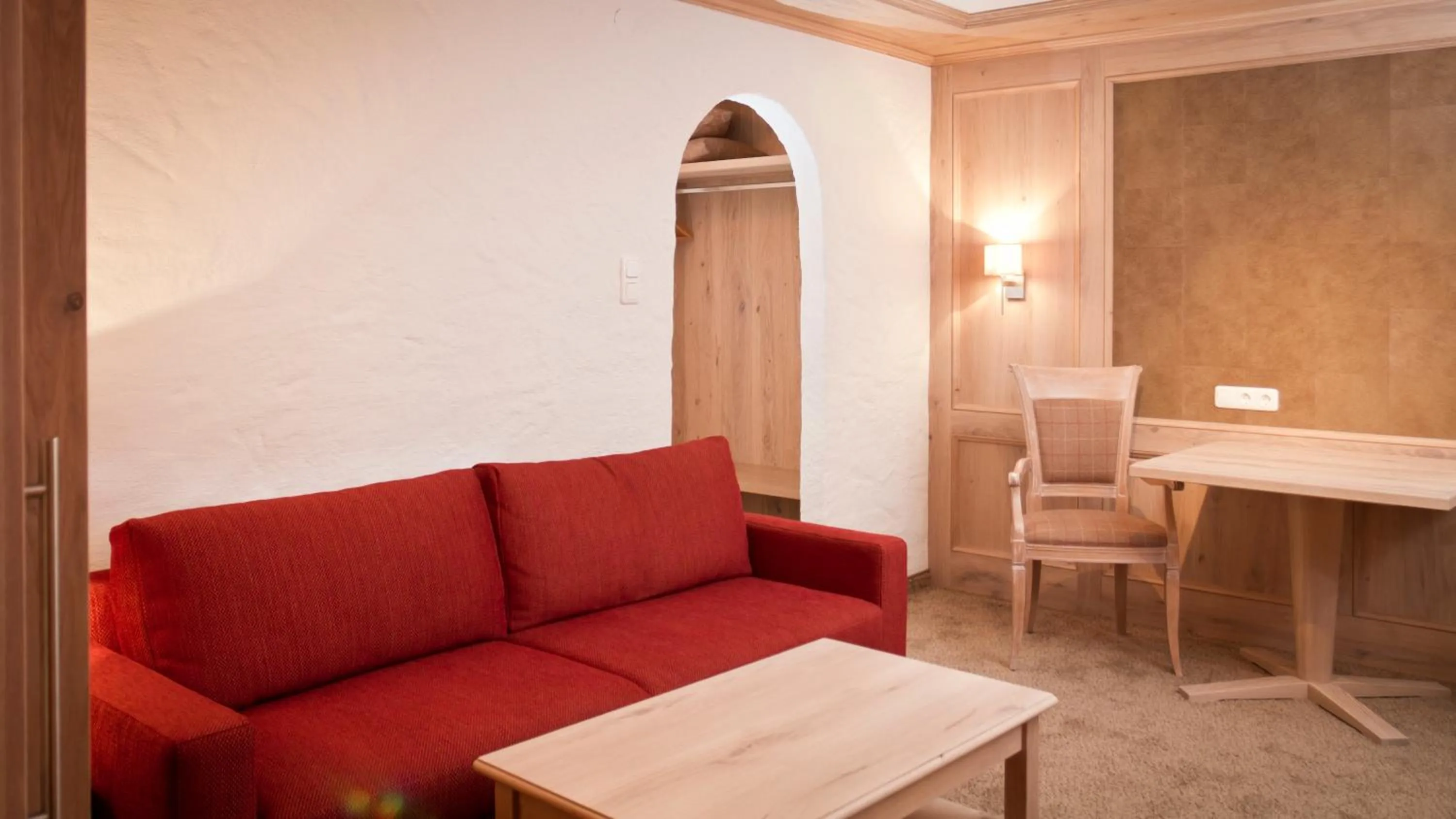 Living room in Das Traditionshotel Schwarzer Adler