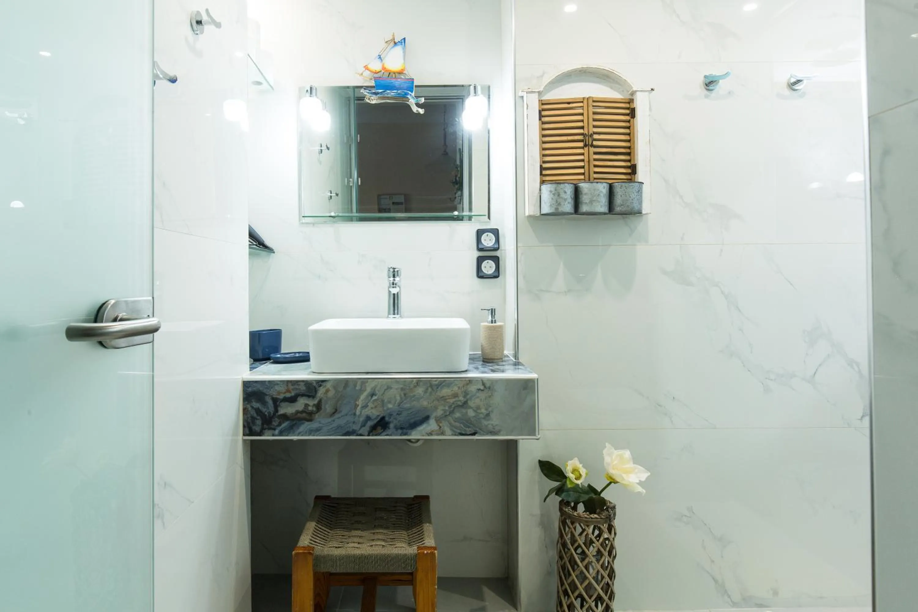 Bathroom in Arodamos Studios & Apts